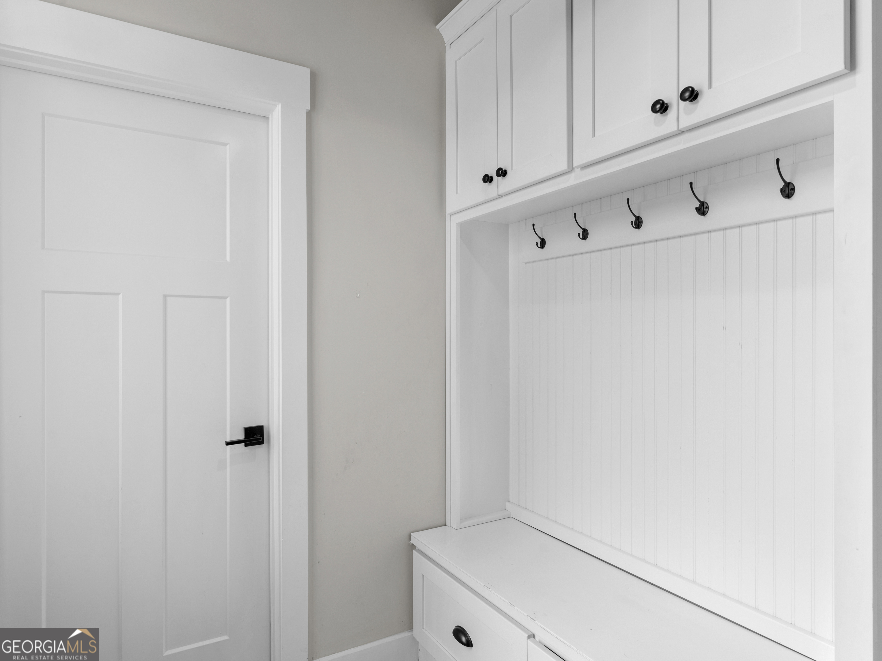 319 S Mount Carmel Road