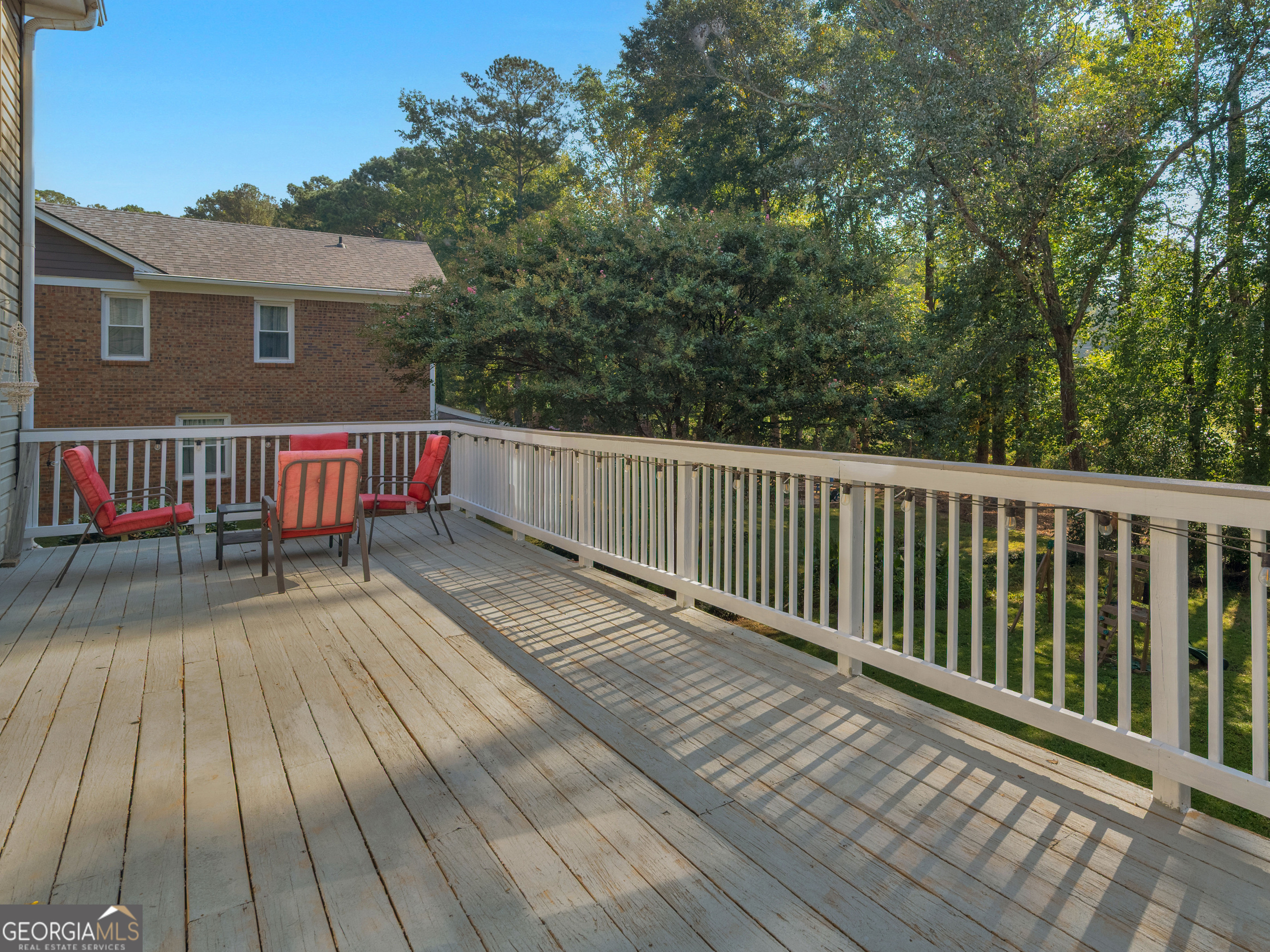 586 Clubland Circle SE