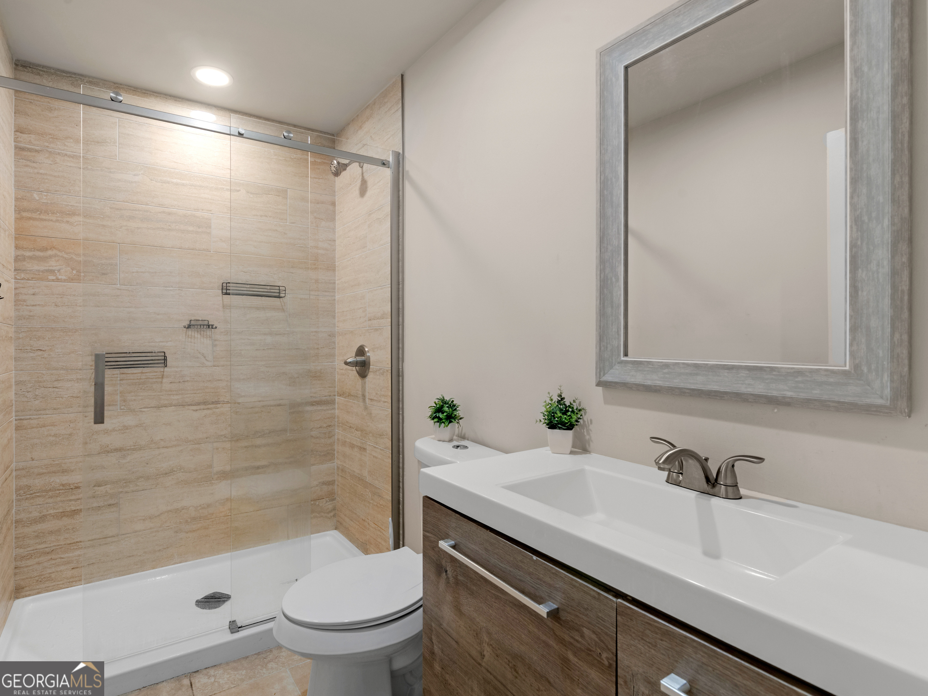 3831 Saddle Hill Way