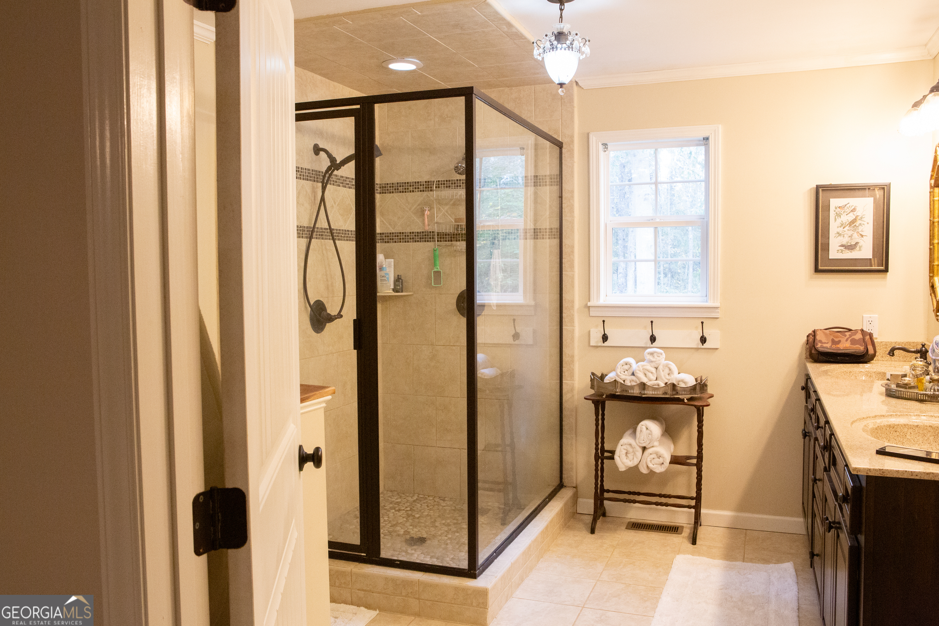 218 E Sheppard Street