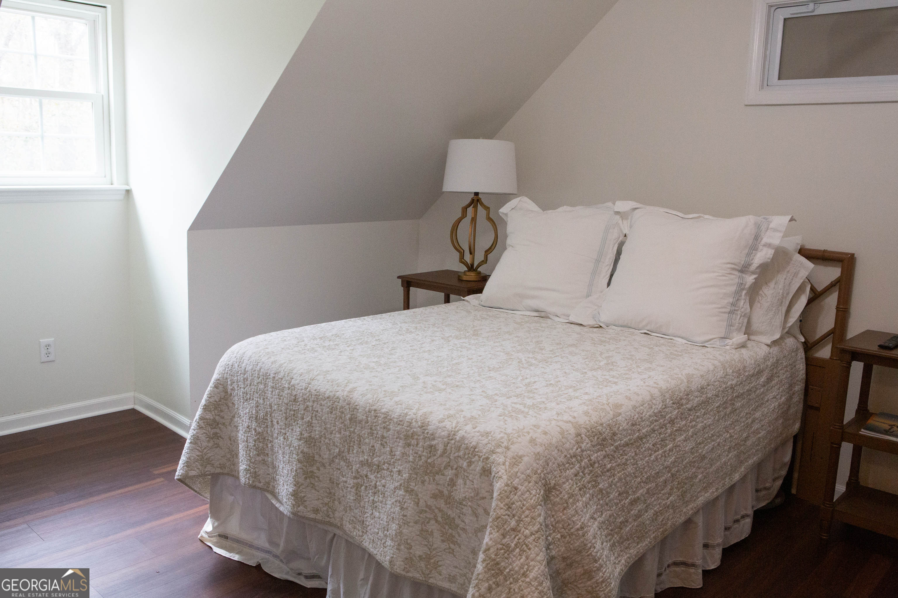 218 E Sheppard Street