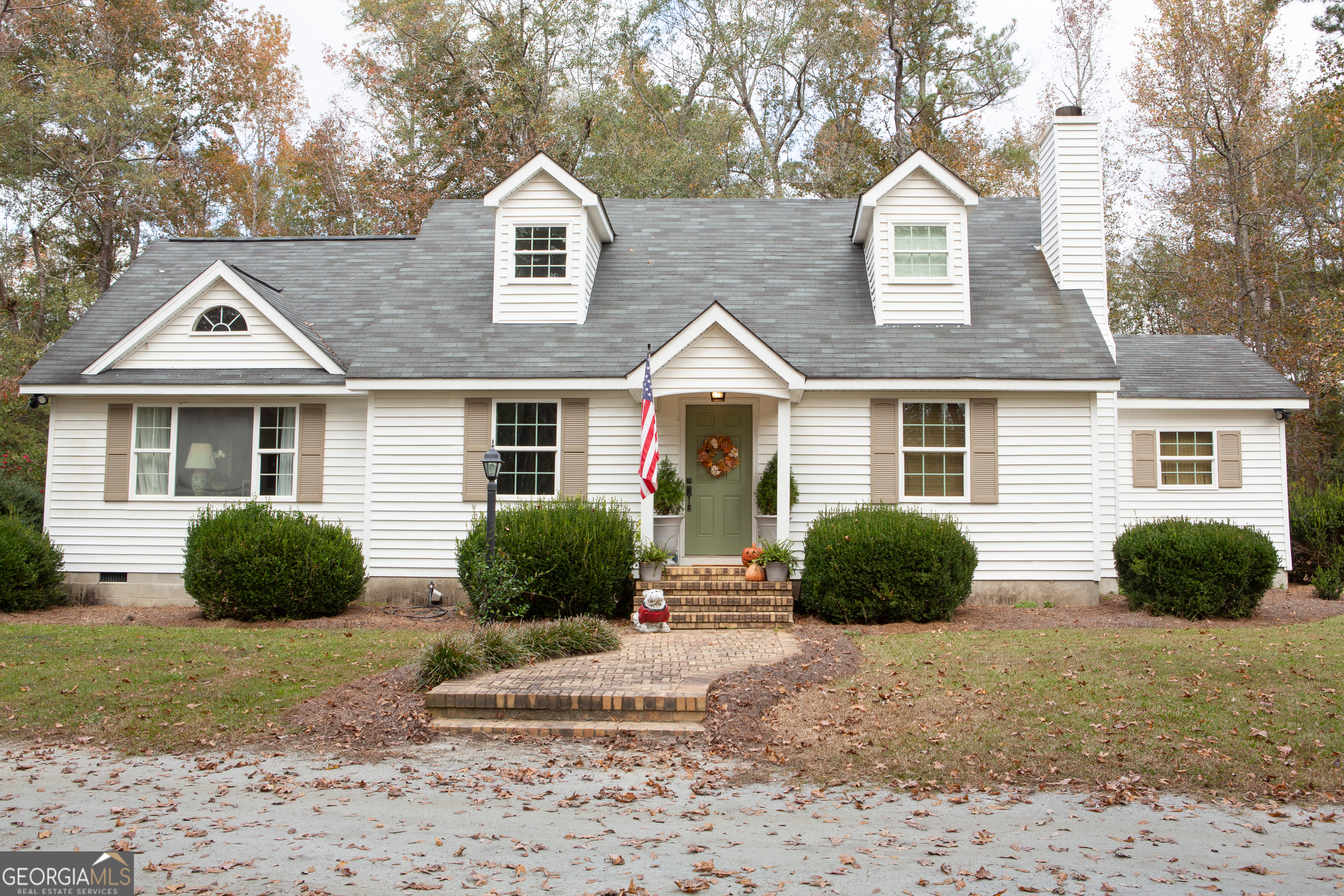 218 E Sheppard Street