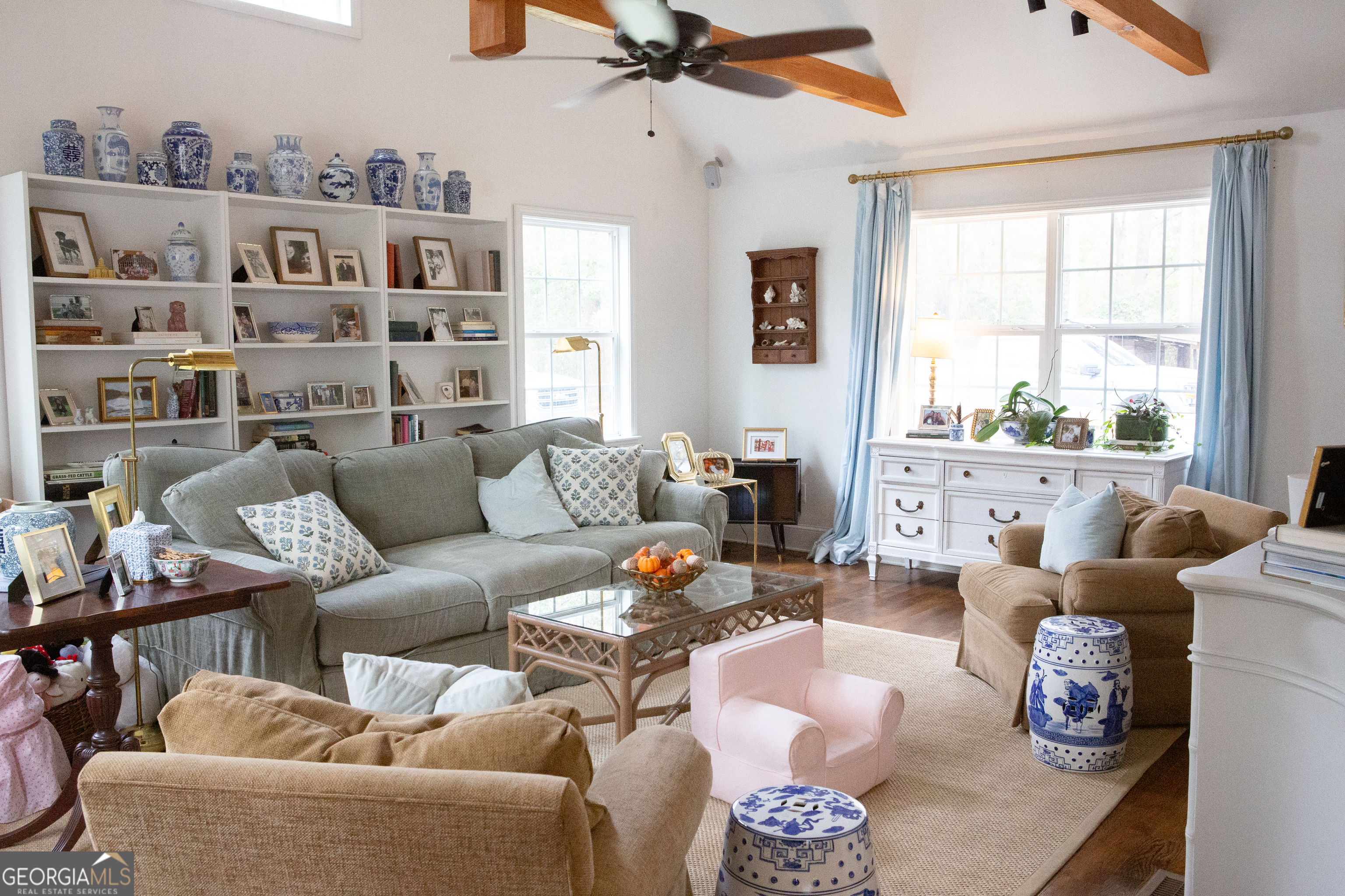 218 E Sheppard Street