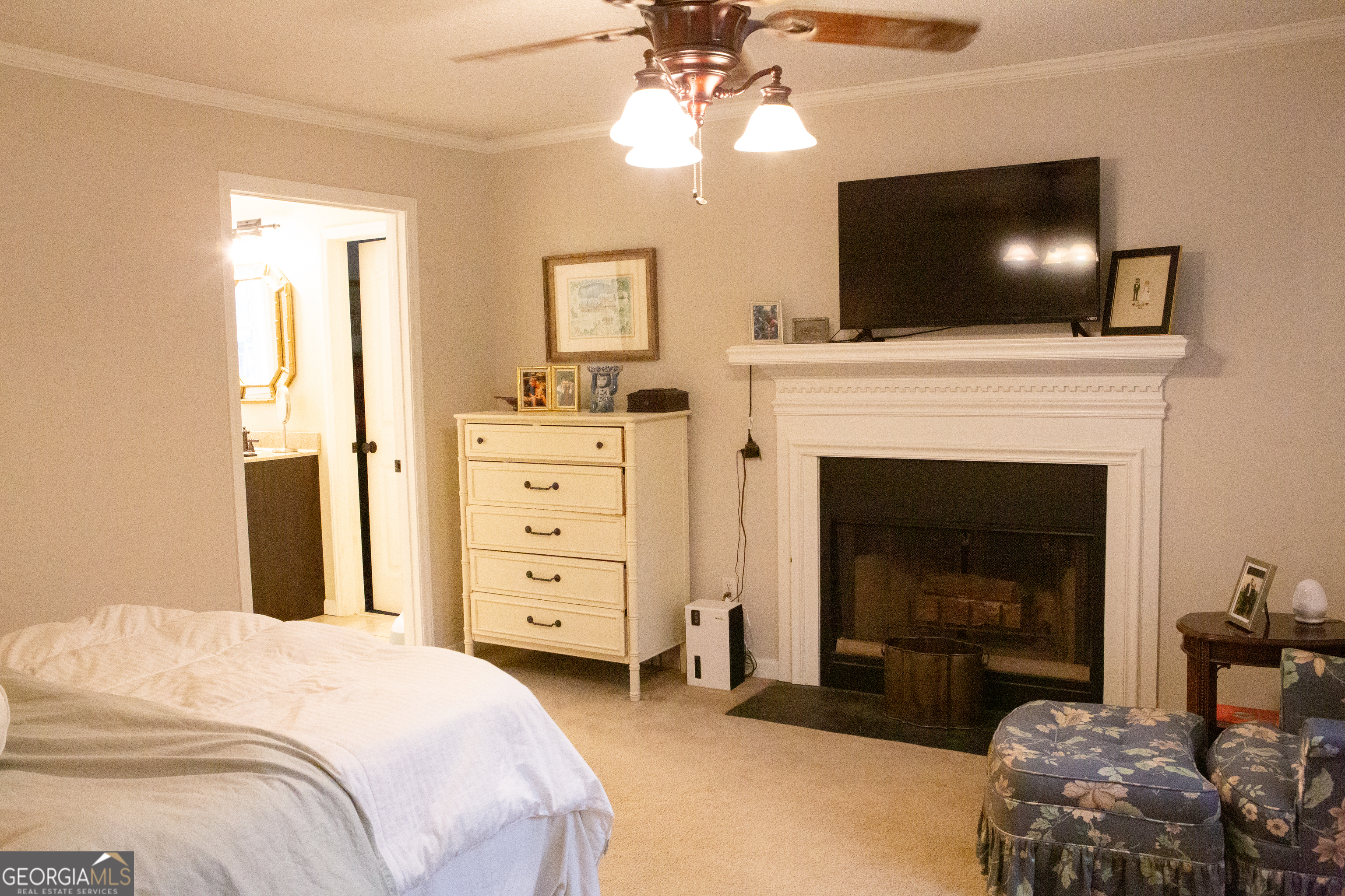 218 E Sheppard Street