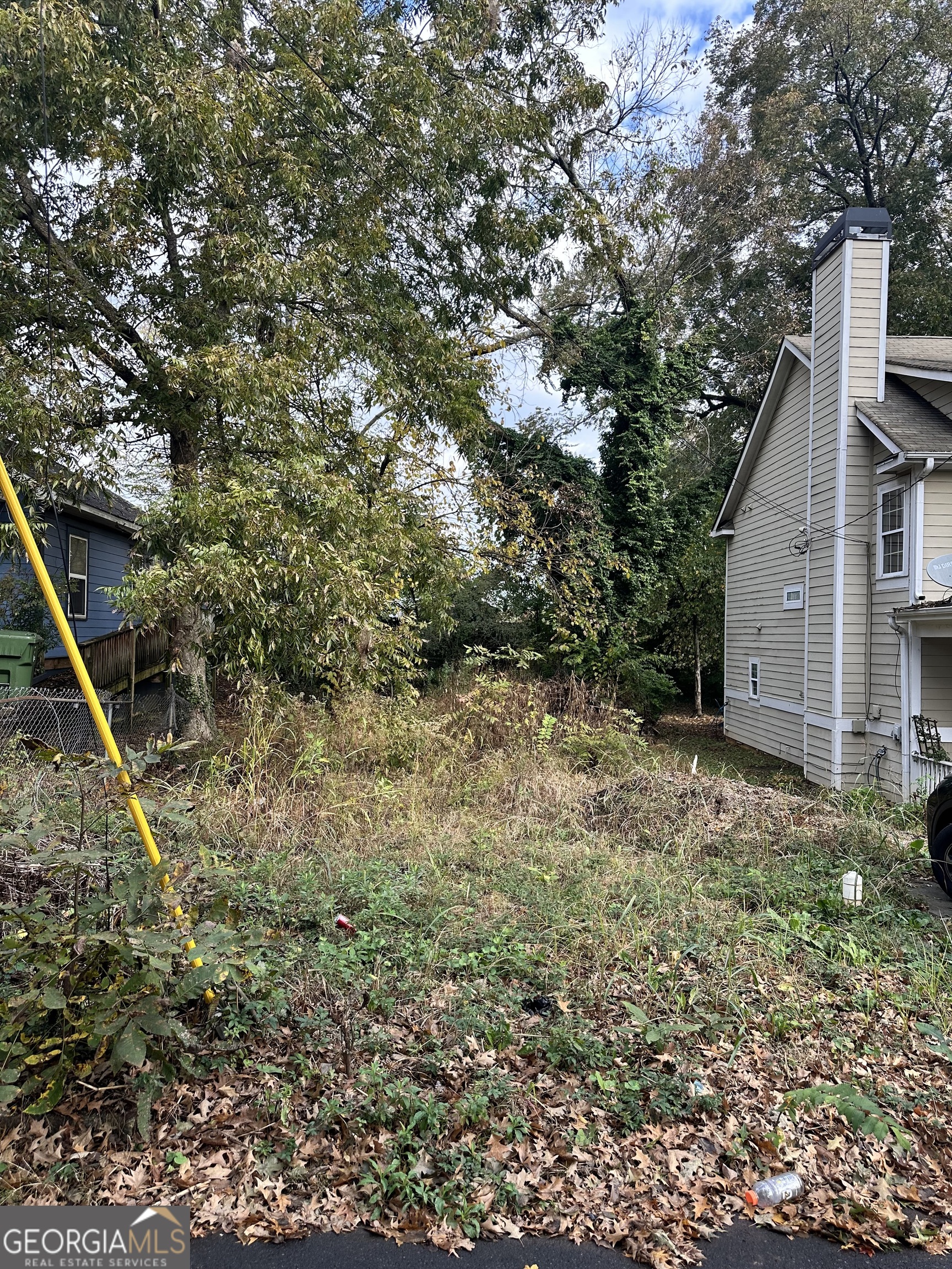 559 Middle Street SW