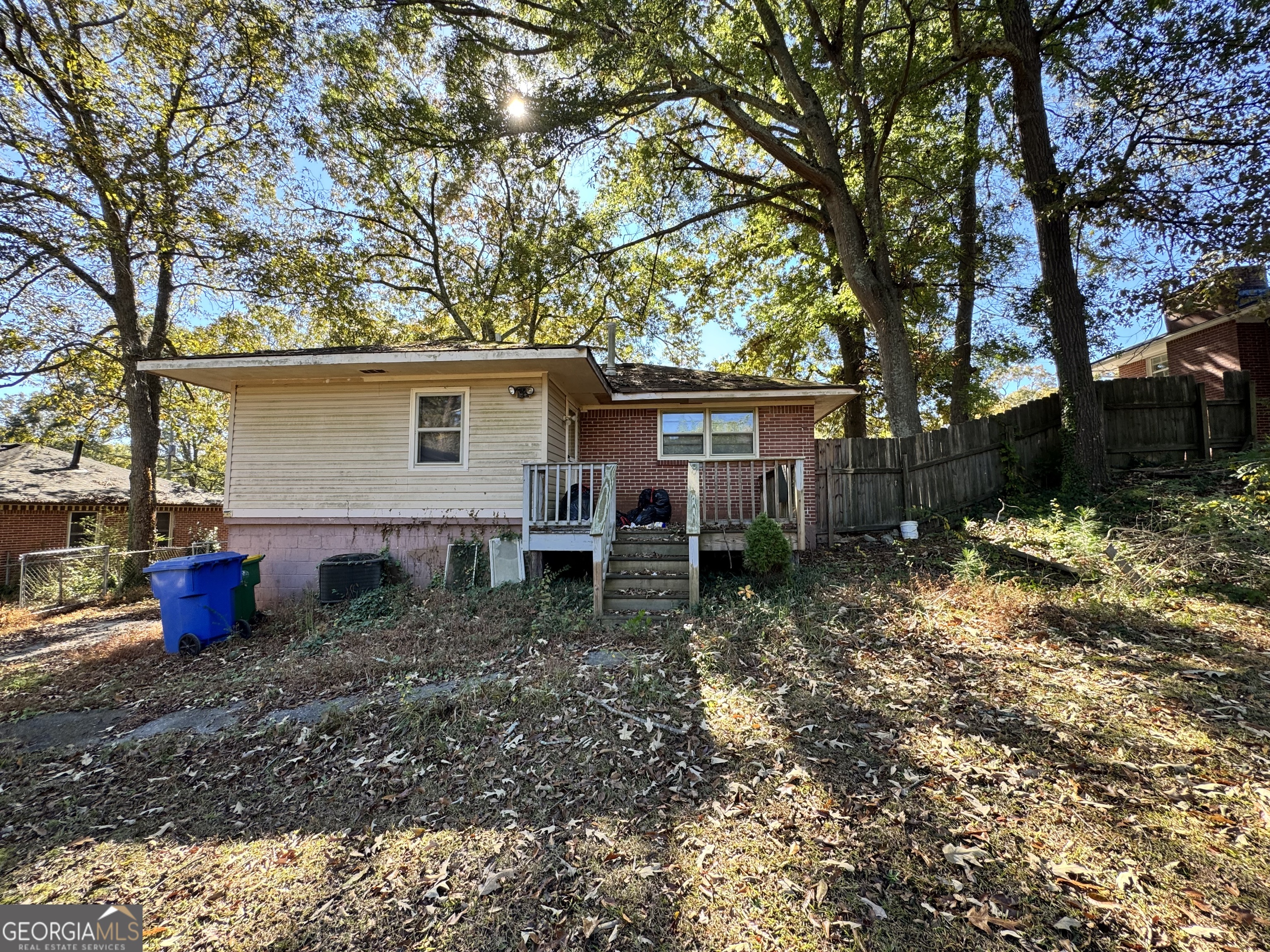 1044 Rocksprings Street