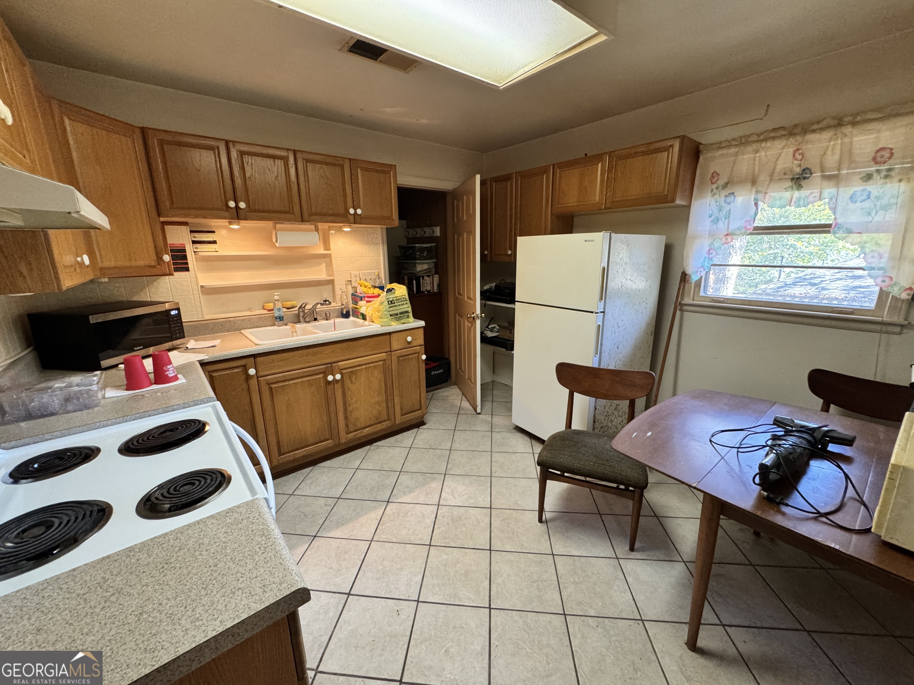 1044 Rocksprings Street