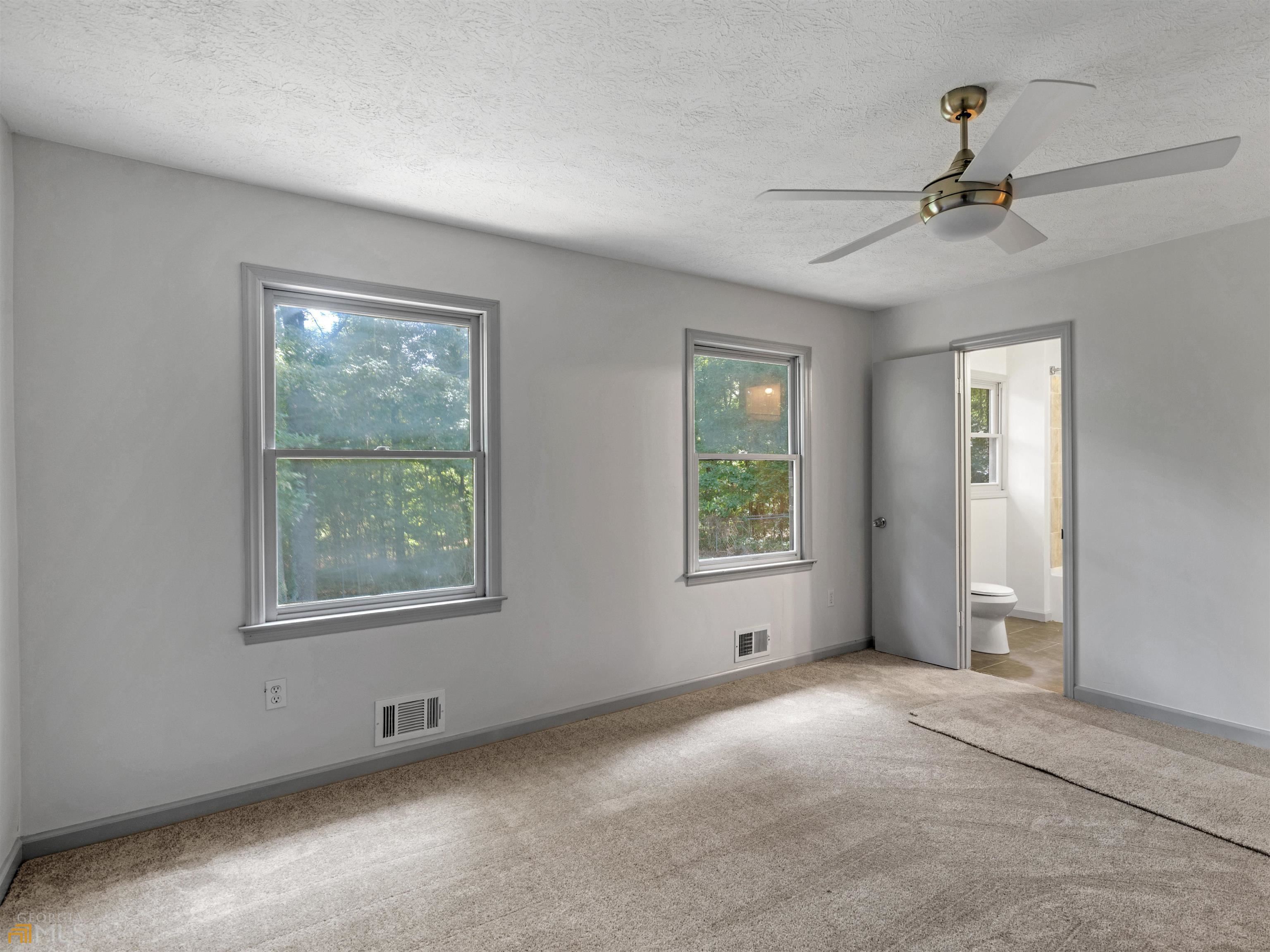 1999 Hampton Locust Grove Road