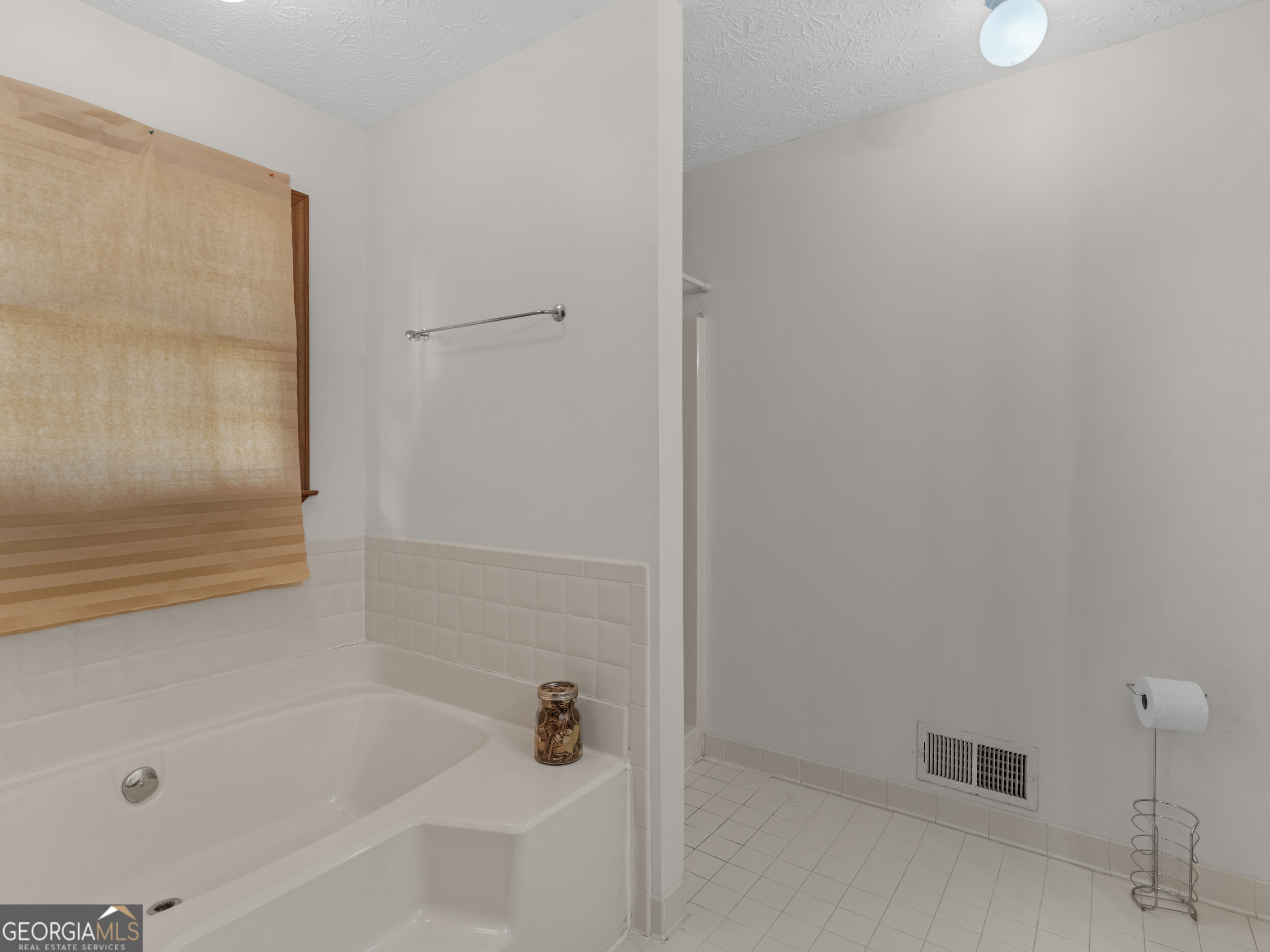 222 Farmbrook Parkway