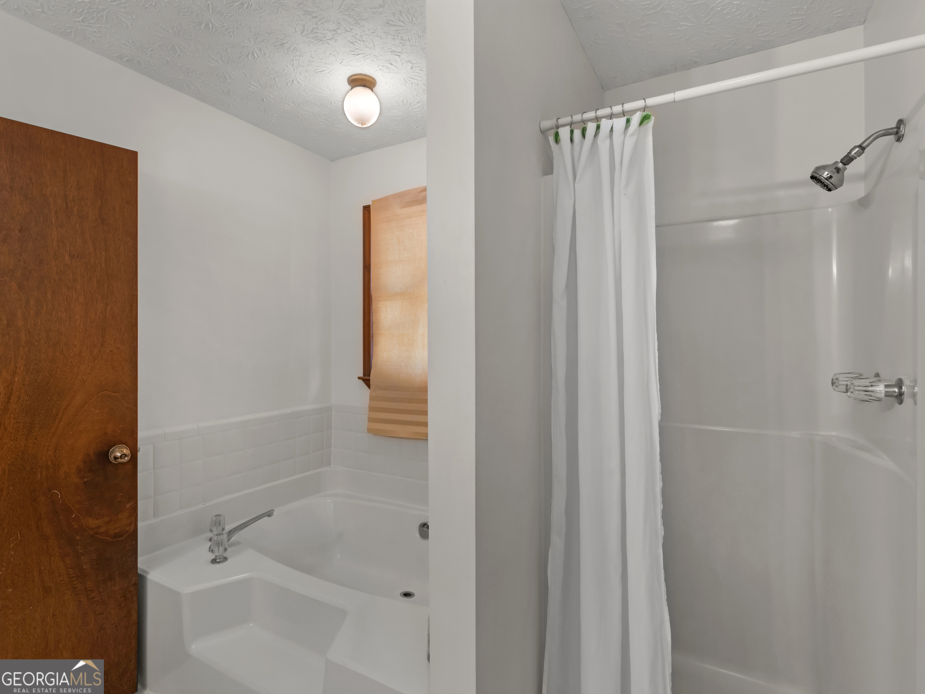 222 Farmbrook Parkway