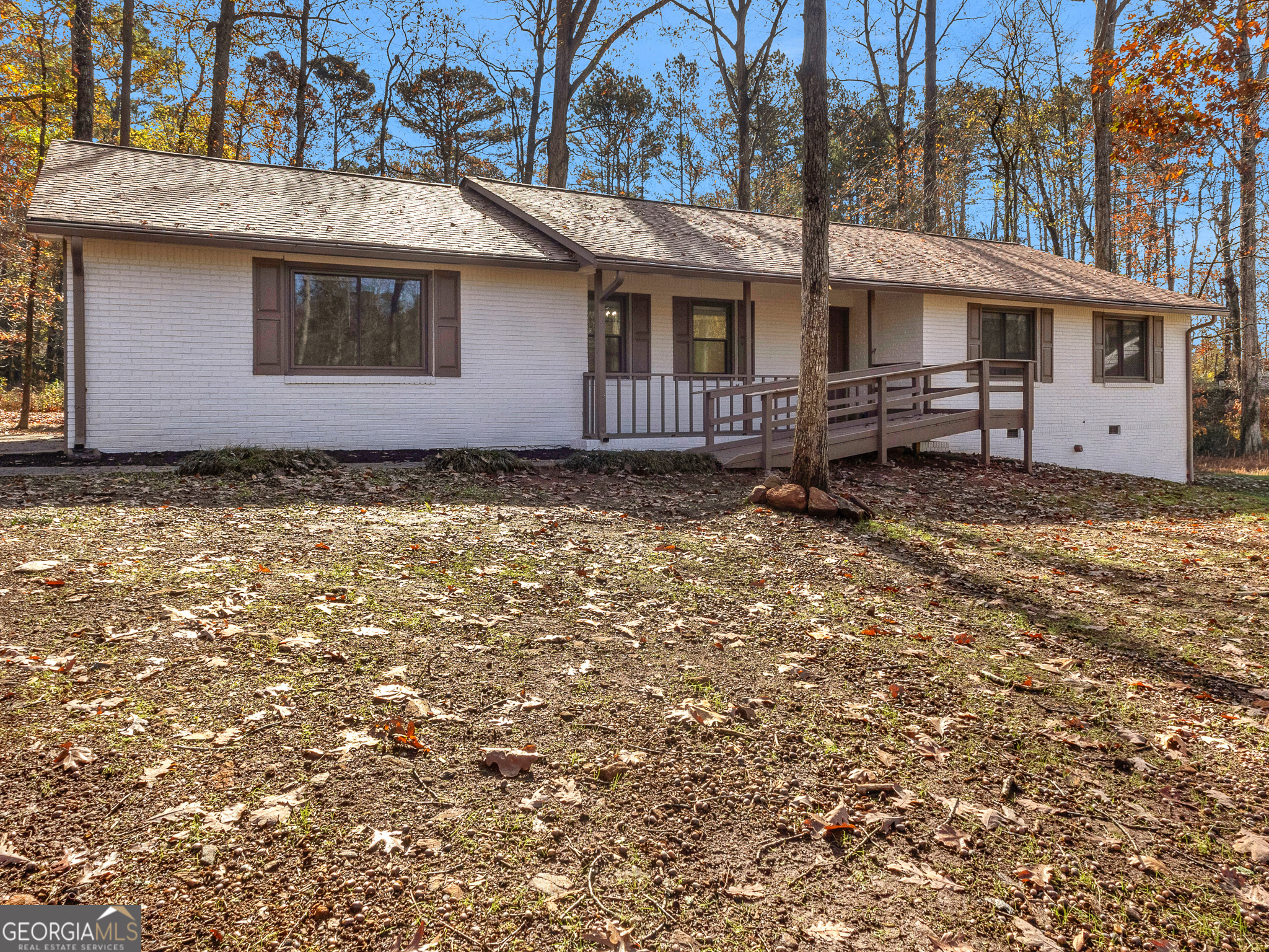 8228 Lullwater Court