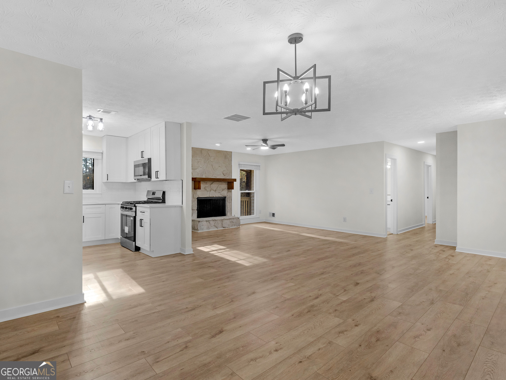 8228 Lullwater Court