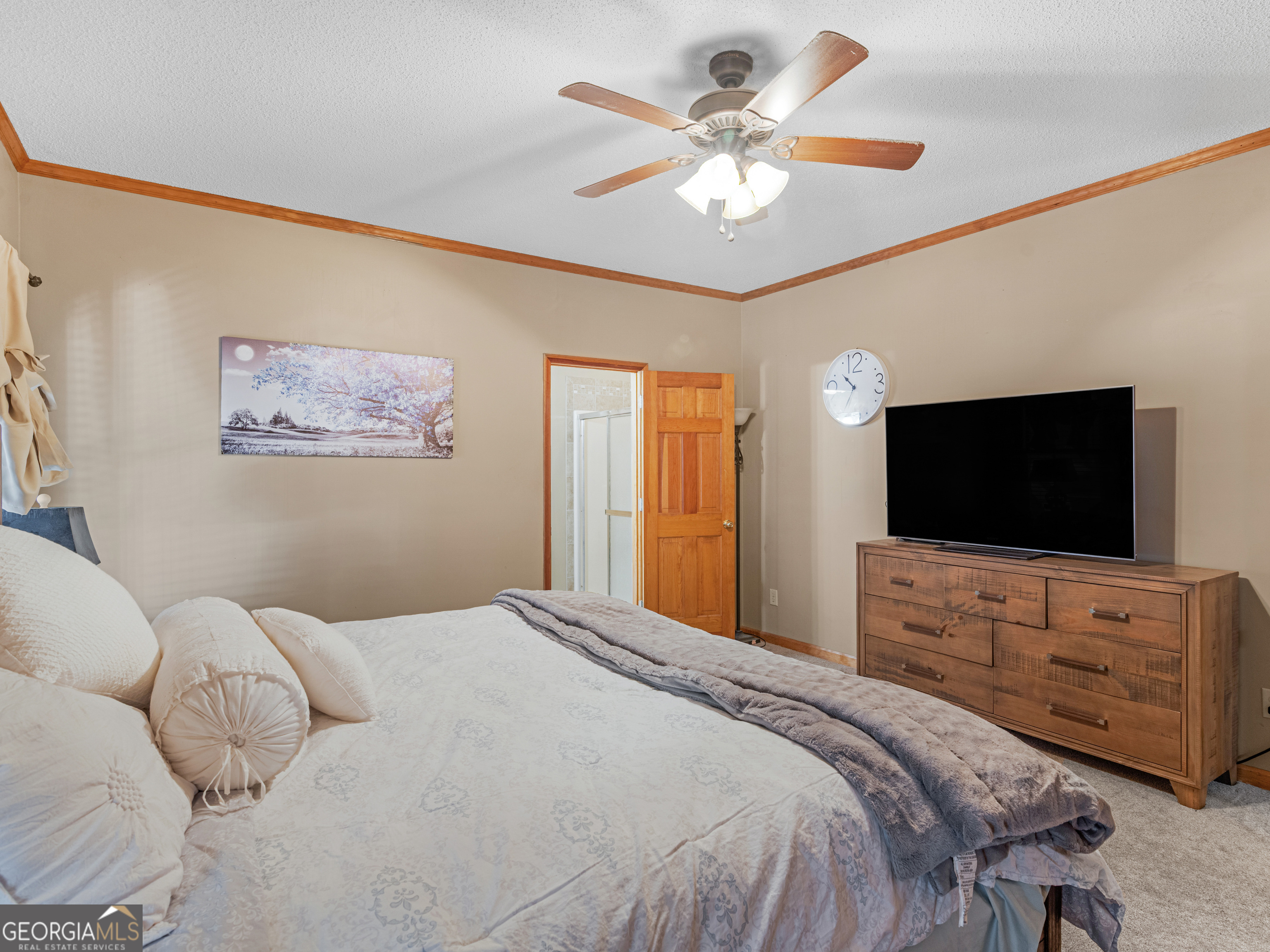 325 Country Side Drive