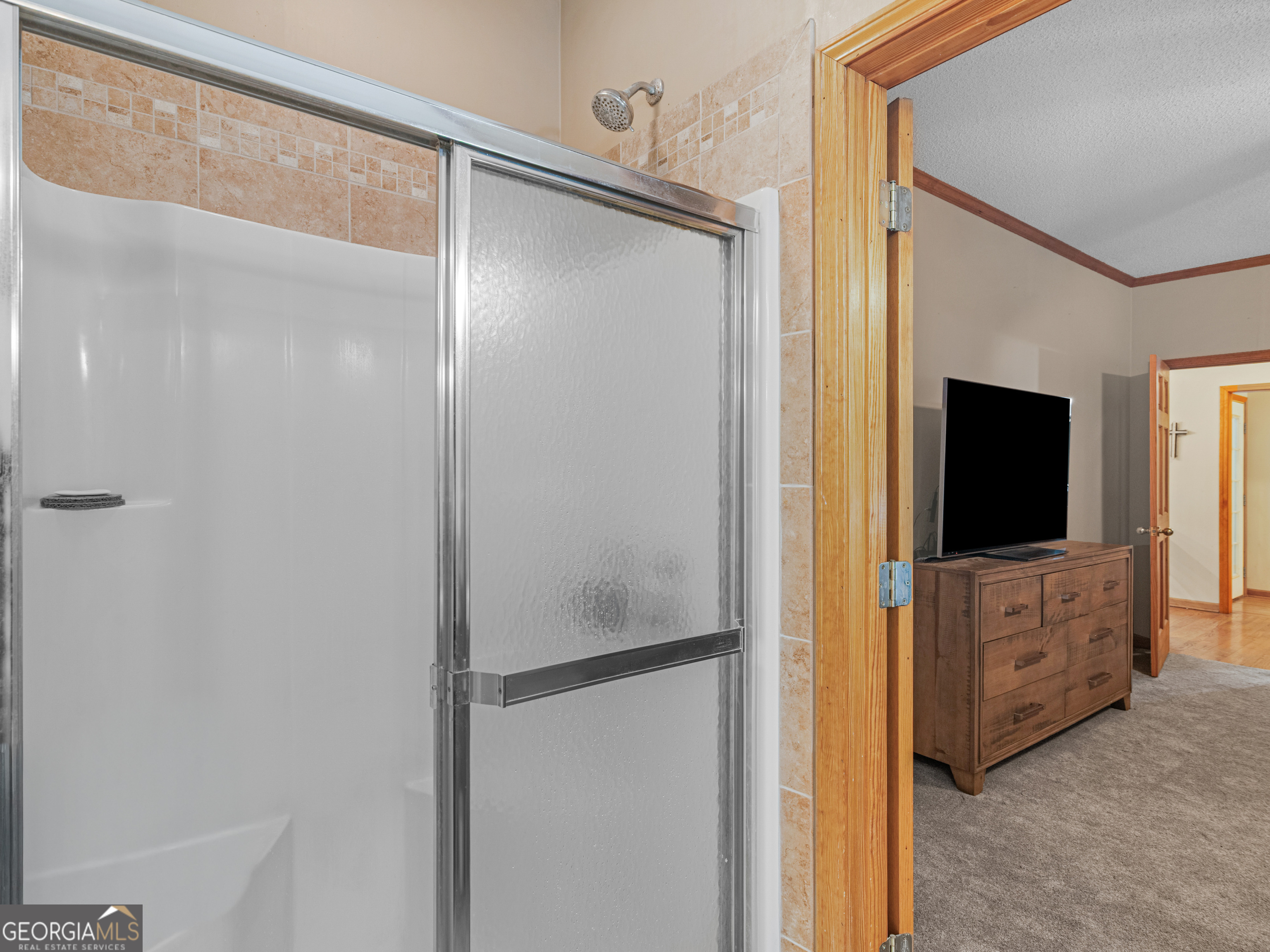 325 Country Side Drive