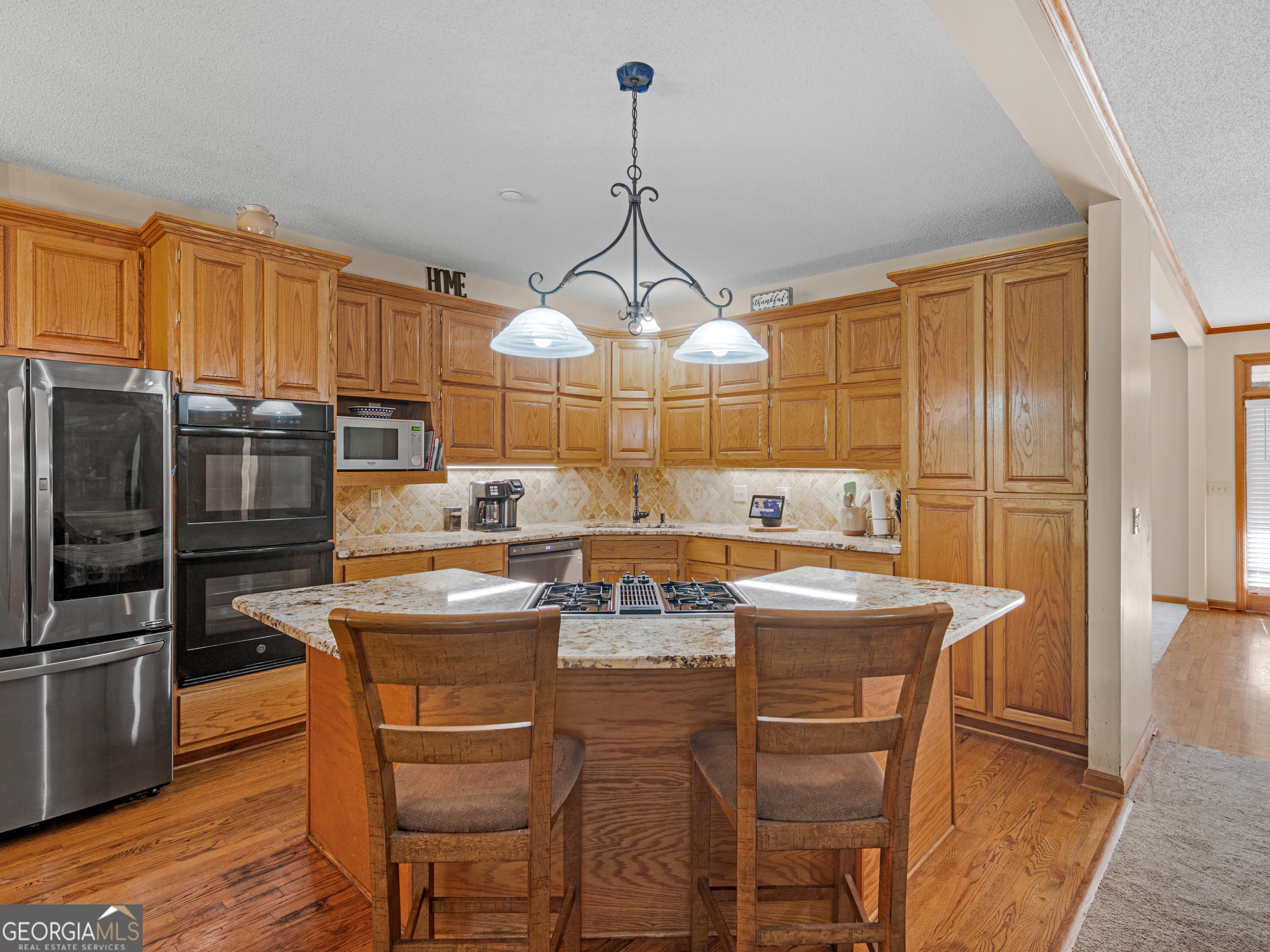 325 Country Side Drive