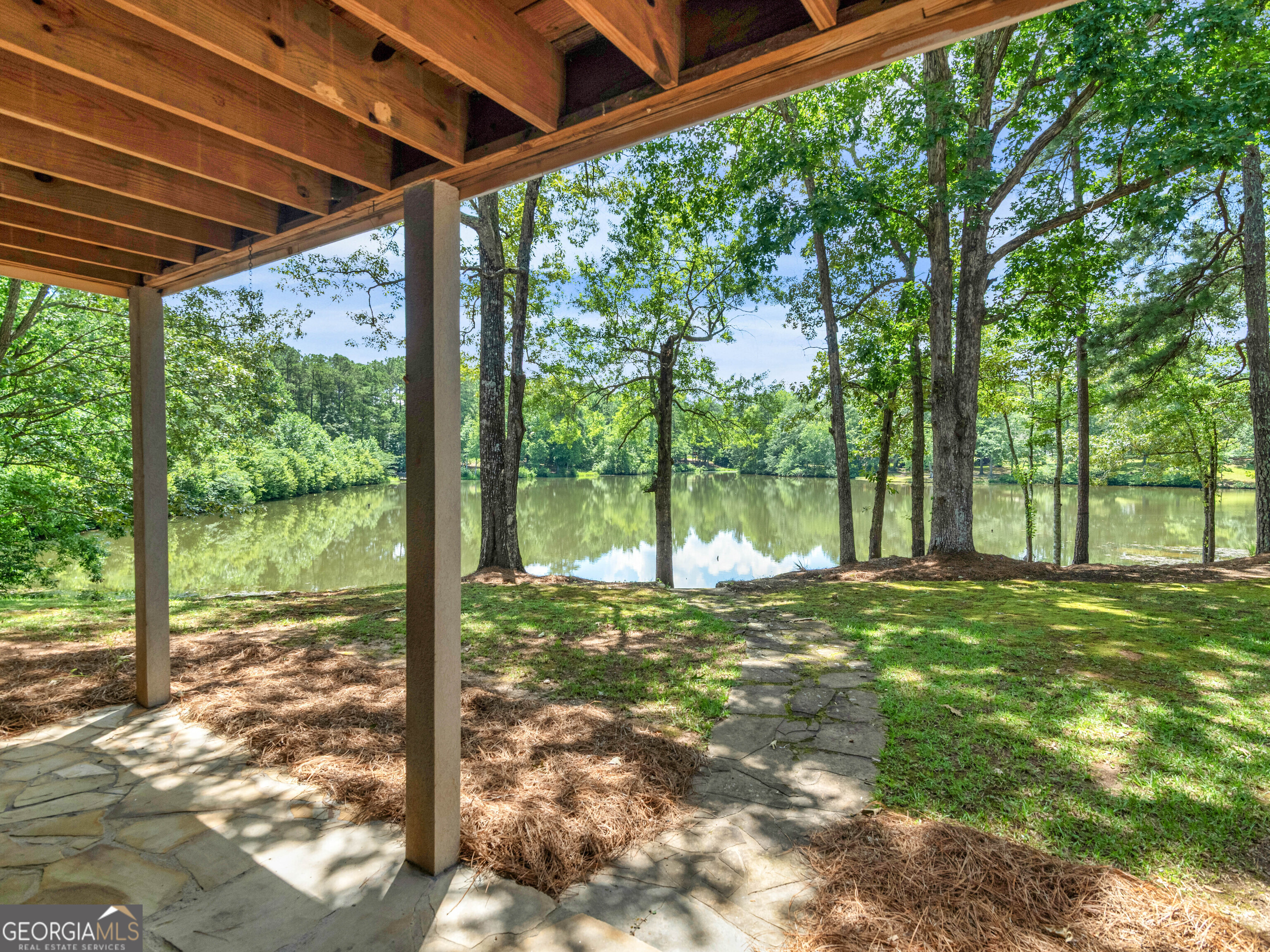 35 Hidden Lakes Drive