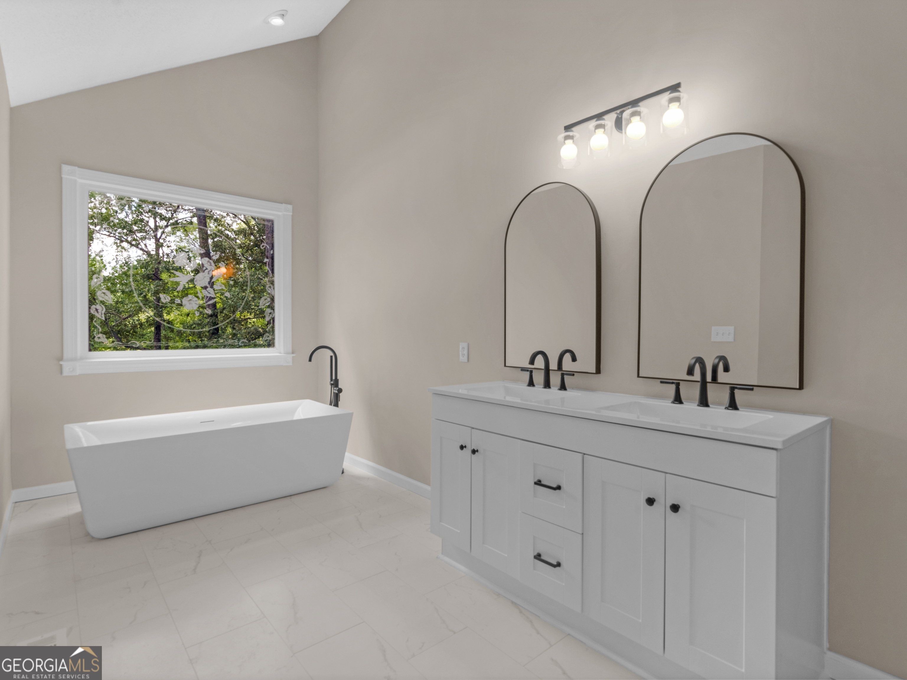 35 Hidden Lakes Drive