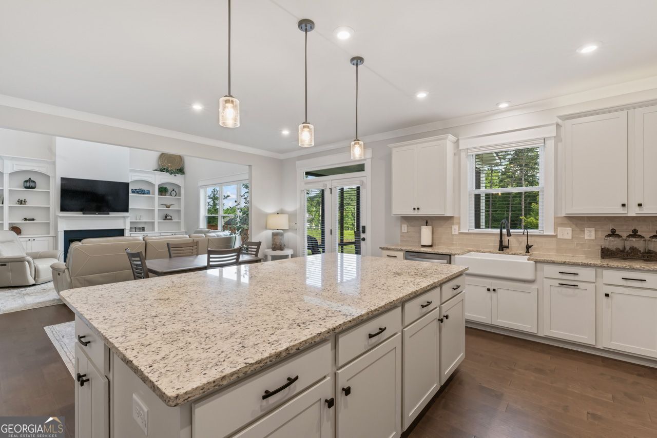 4732 Cooling Water Circle SW