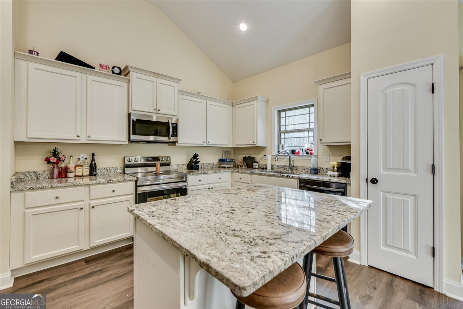 1234 Stapleton Acres Road