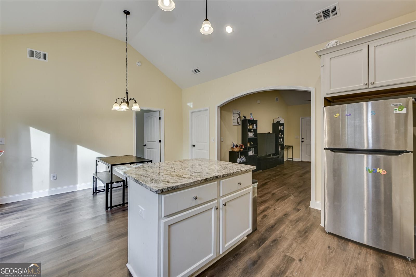 1234 Stapleton Acres Road