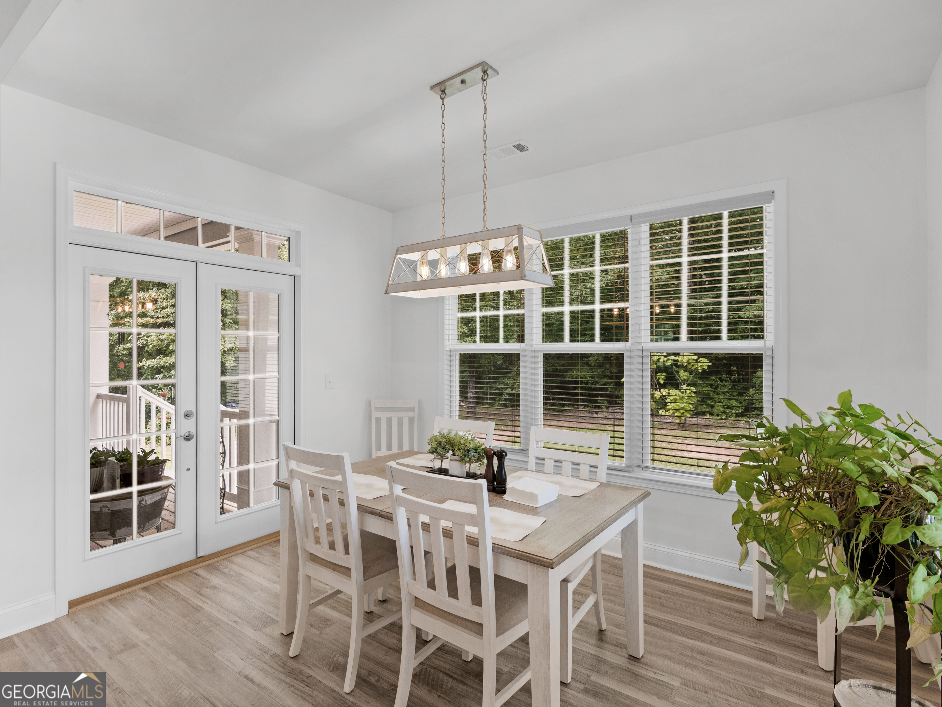 2736 Lester Mill Road