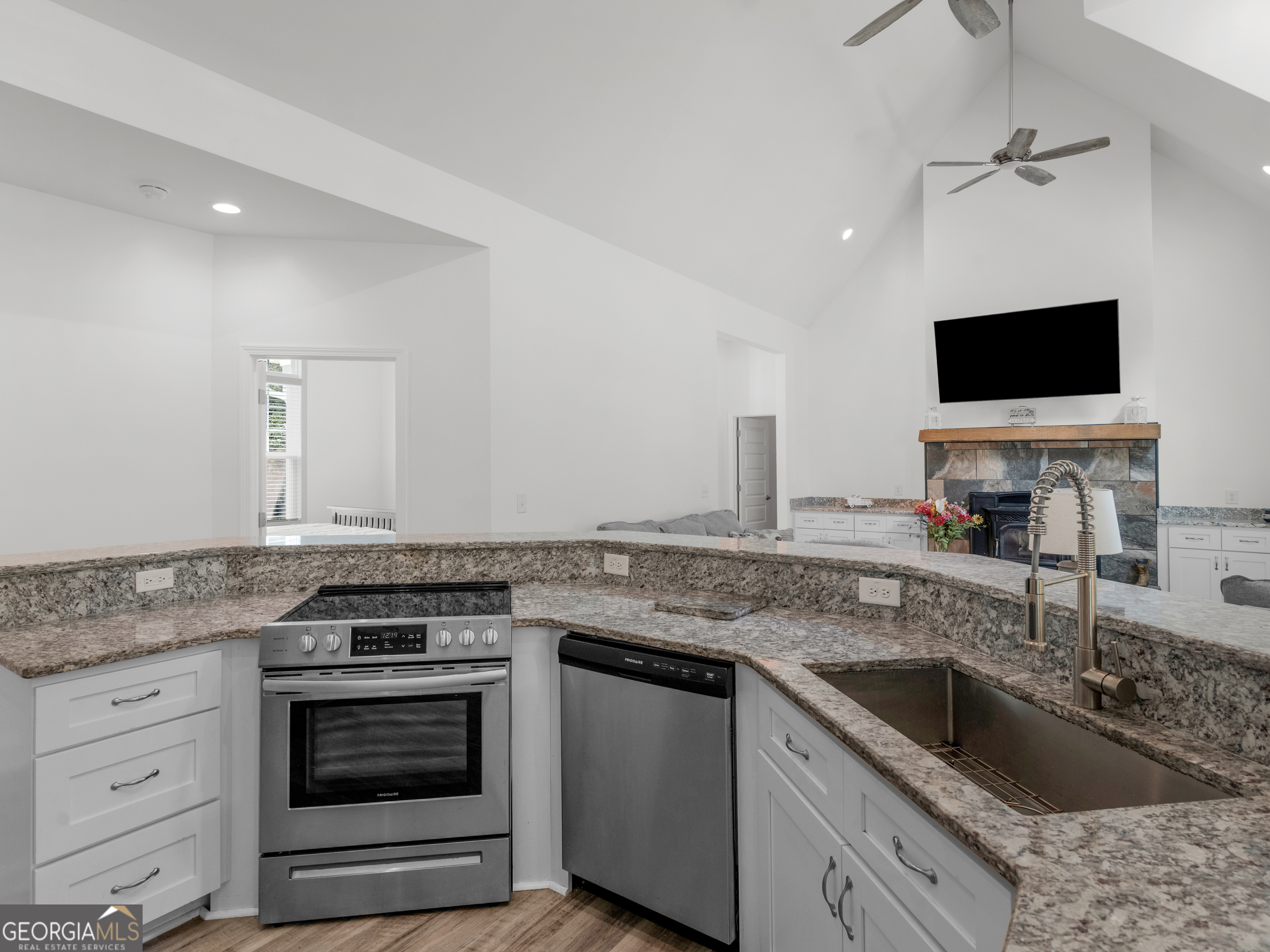 2736 Lester Mill Road