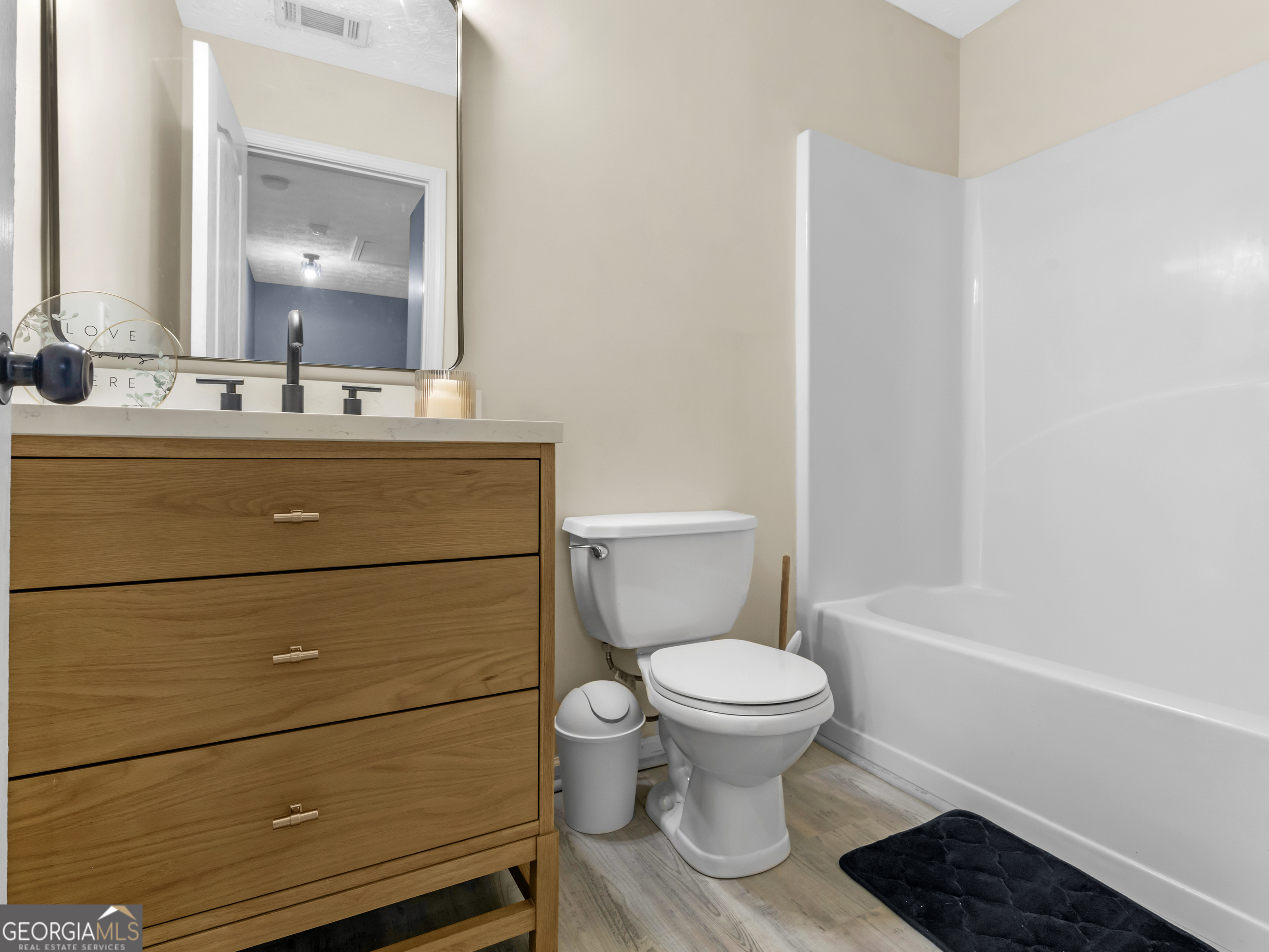 694 Georgetown Court