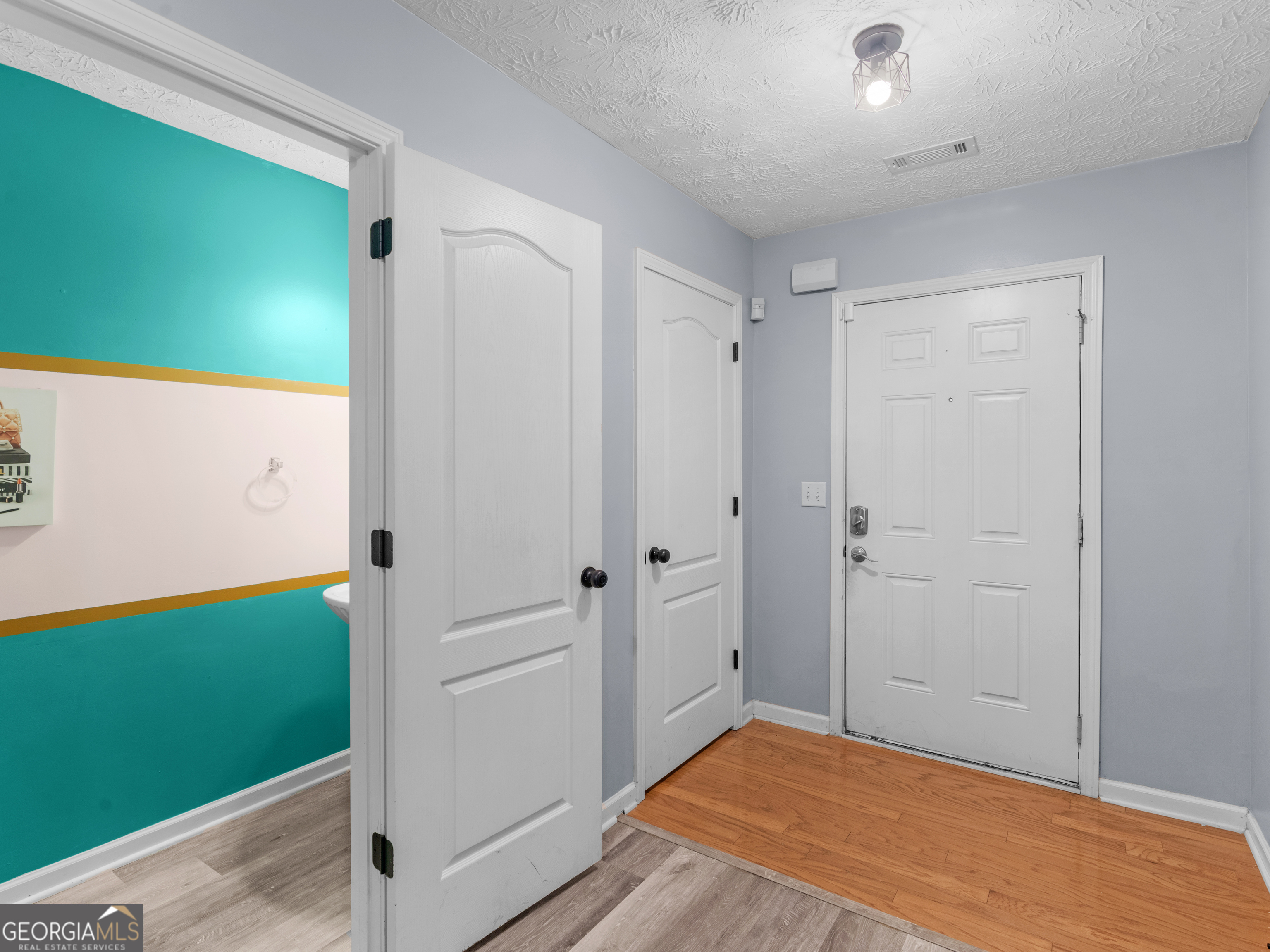 694 Georgetown Court