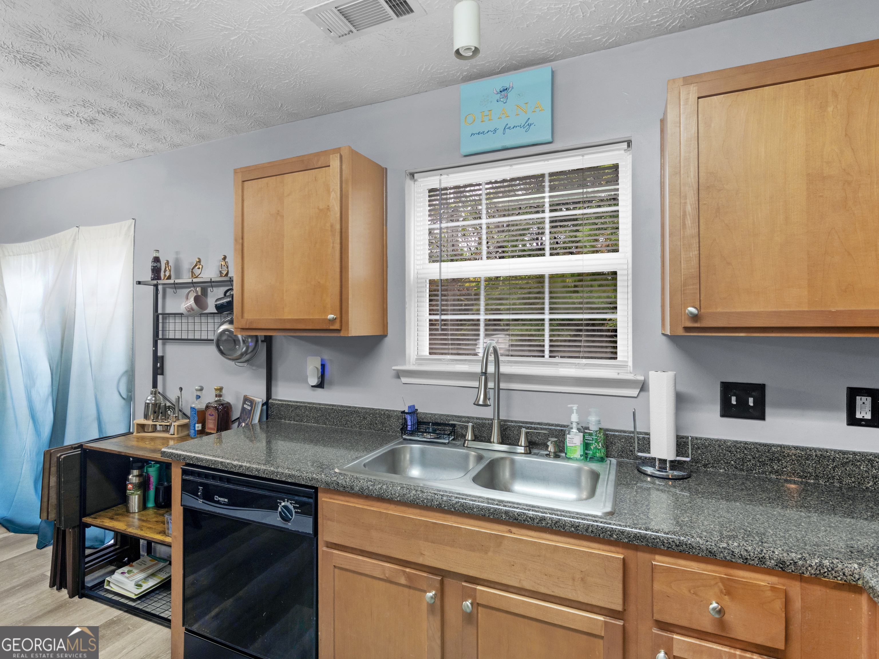 694 Georgetown Court