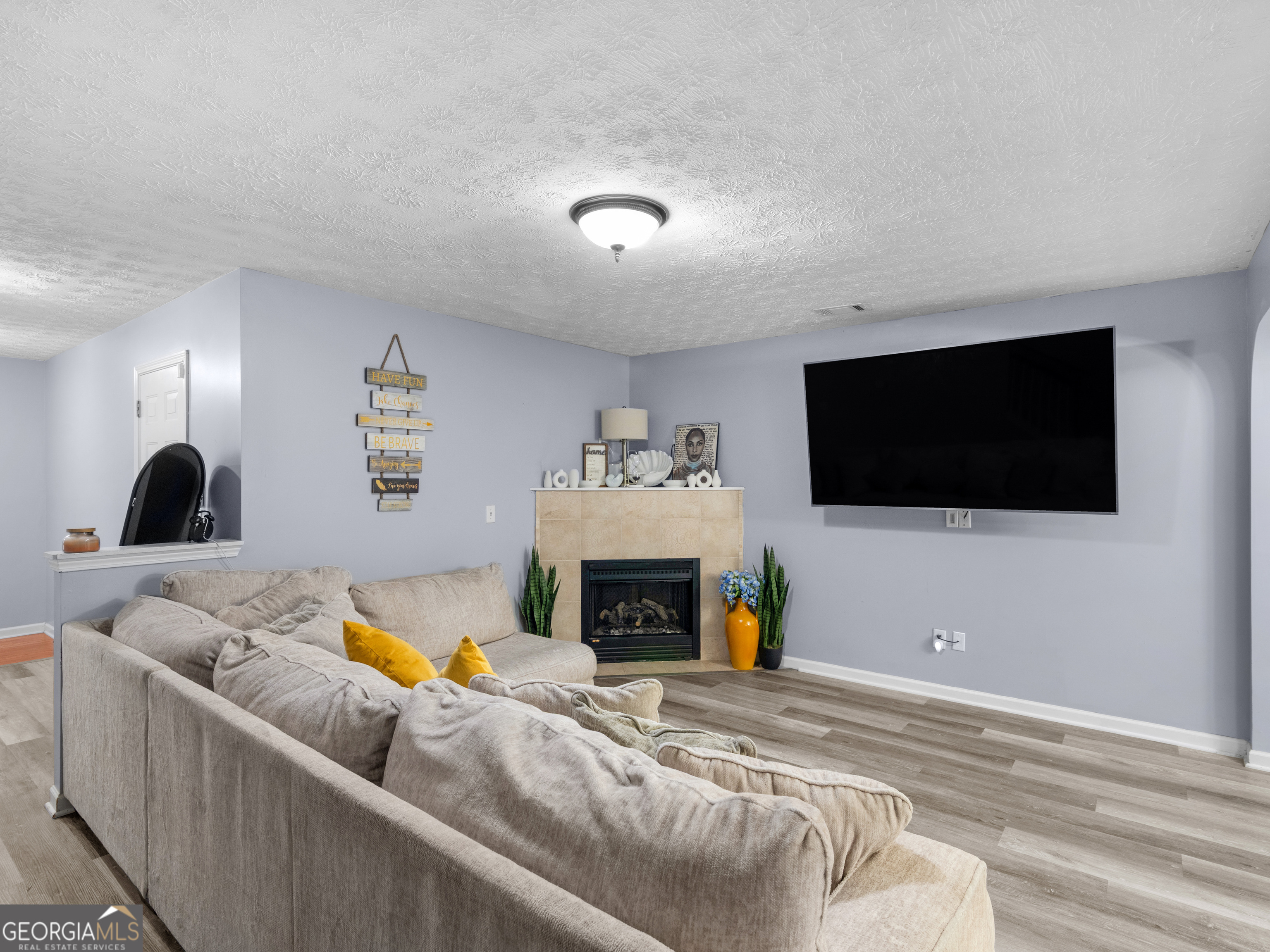 694 Georgetown Court