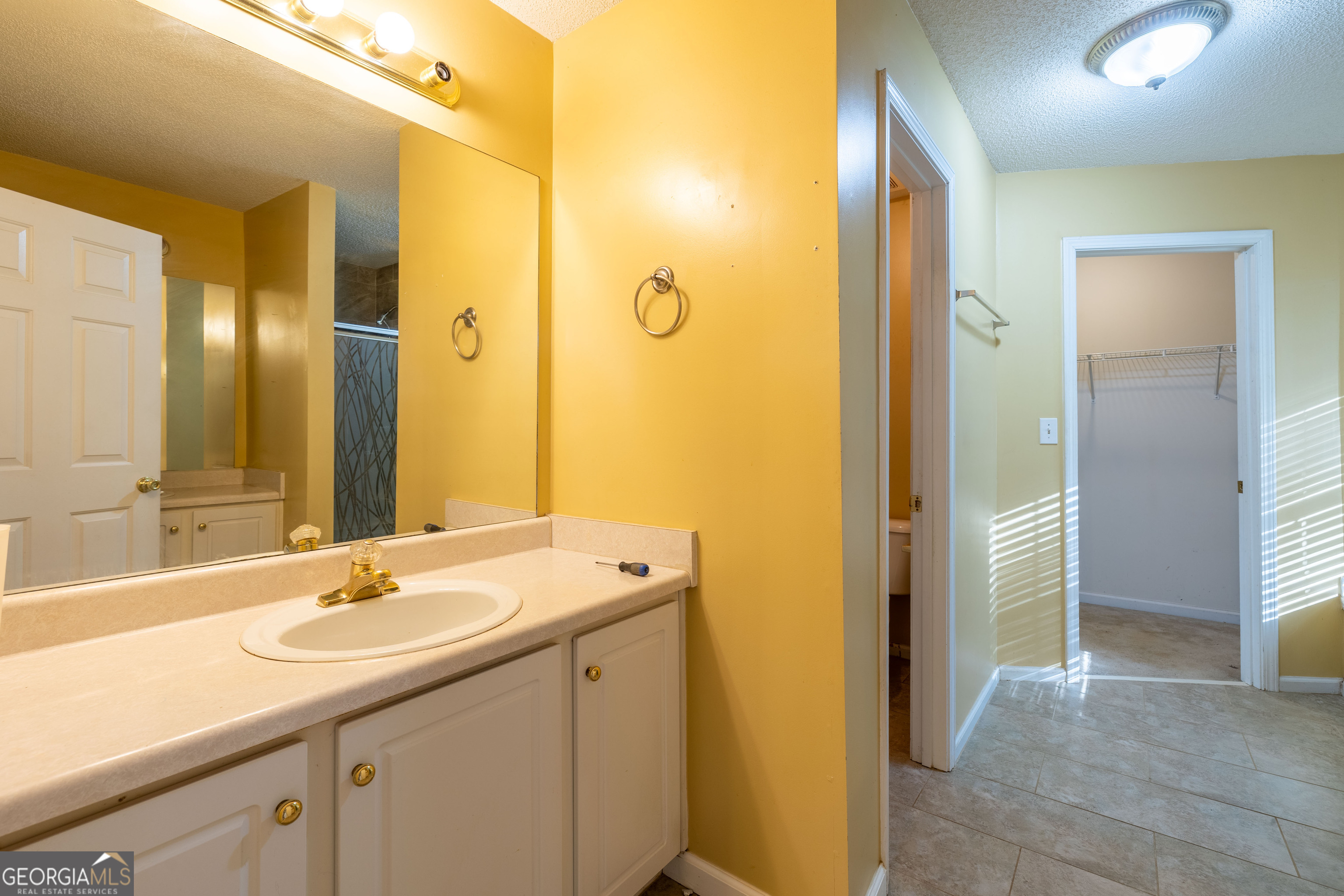 104 Silvergrass Drive