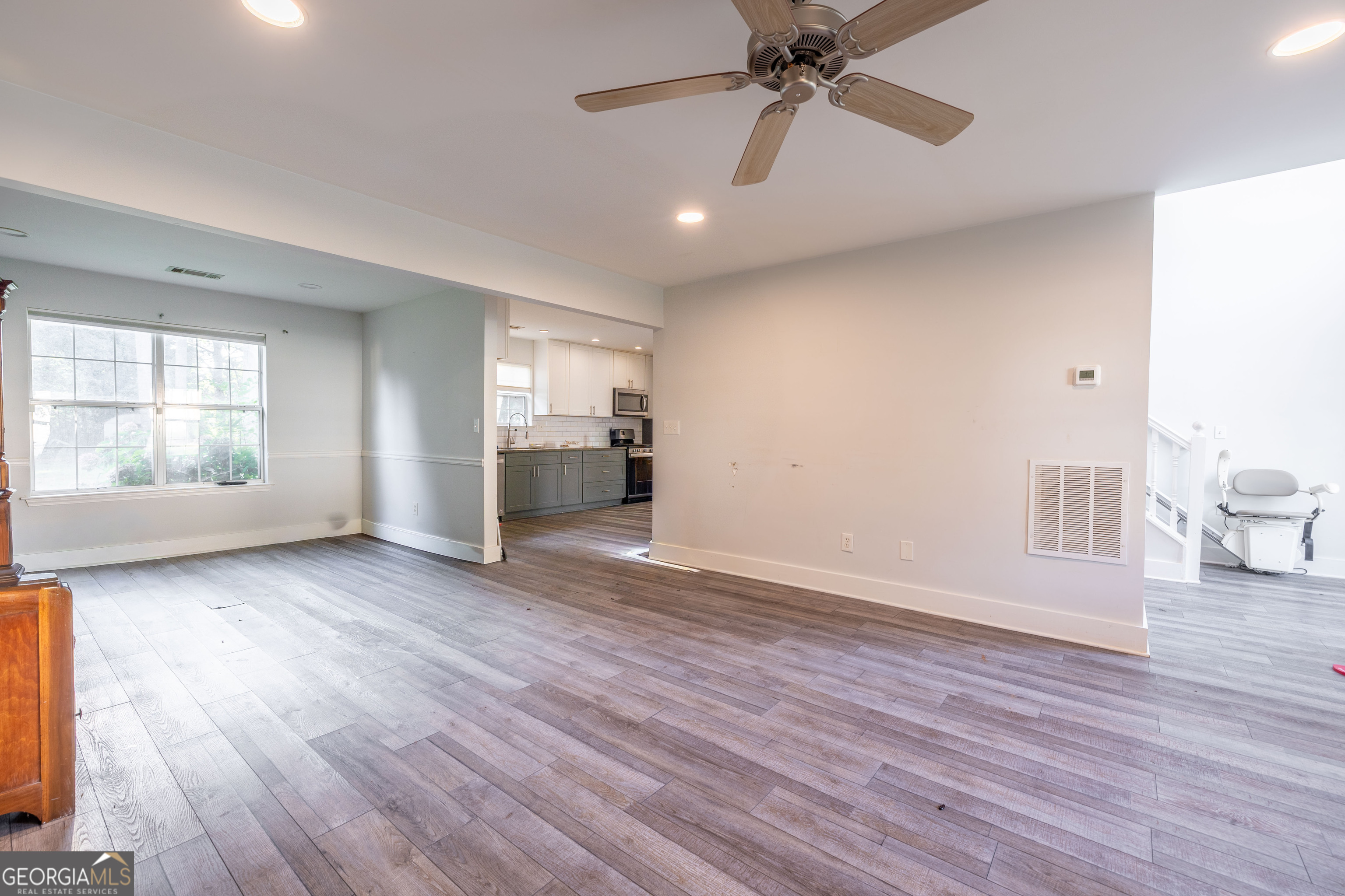 104 Silvergrass Drive