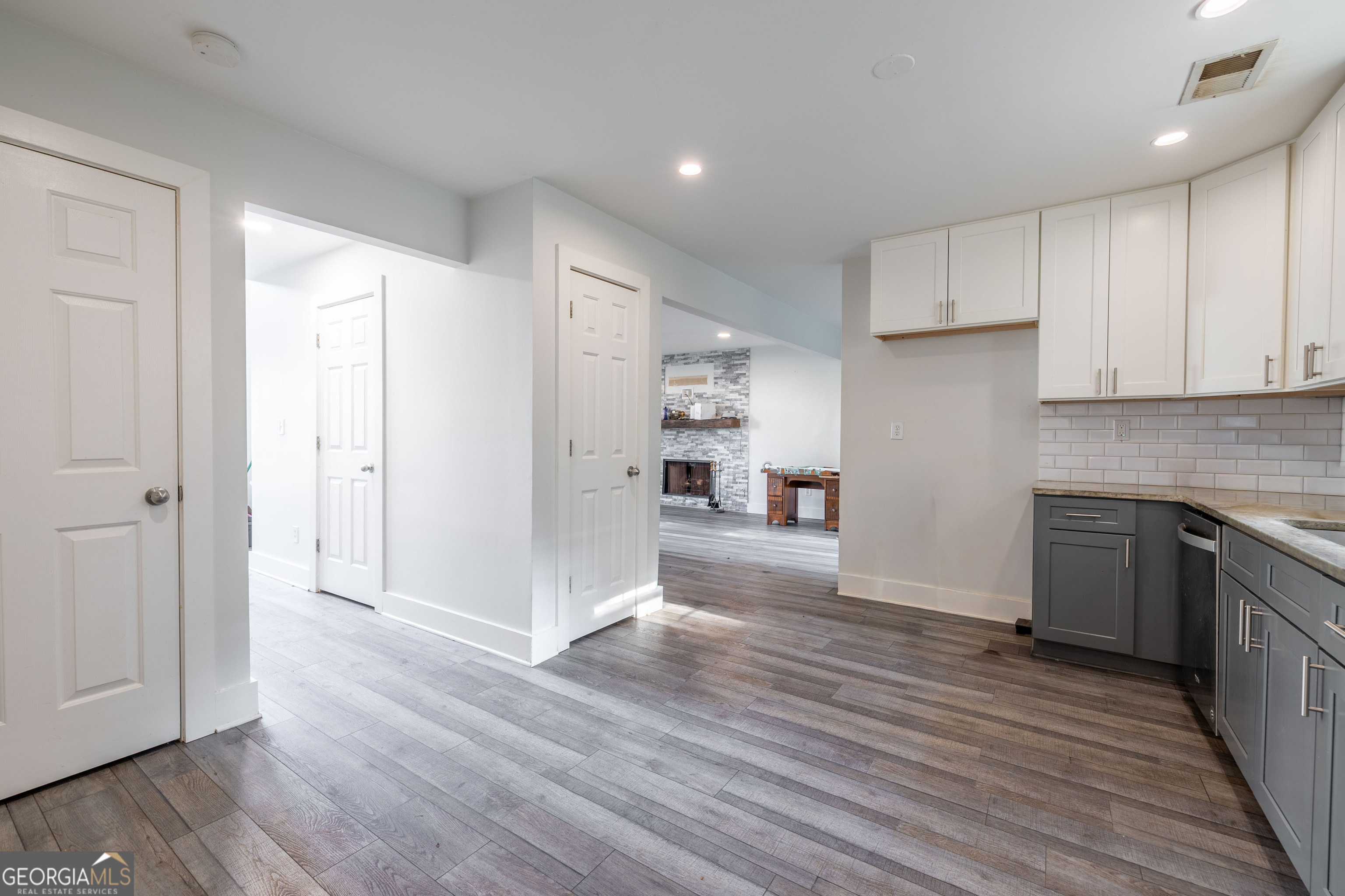 104 Silvergrass Drive