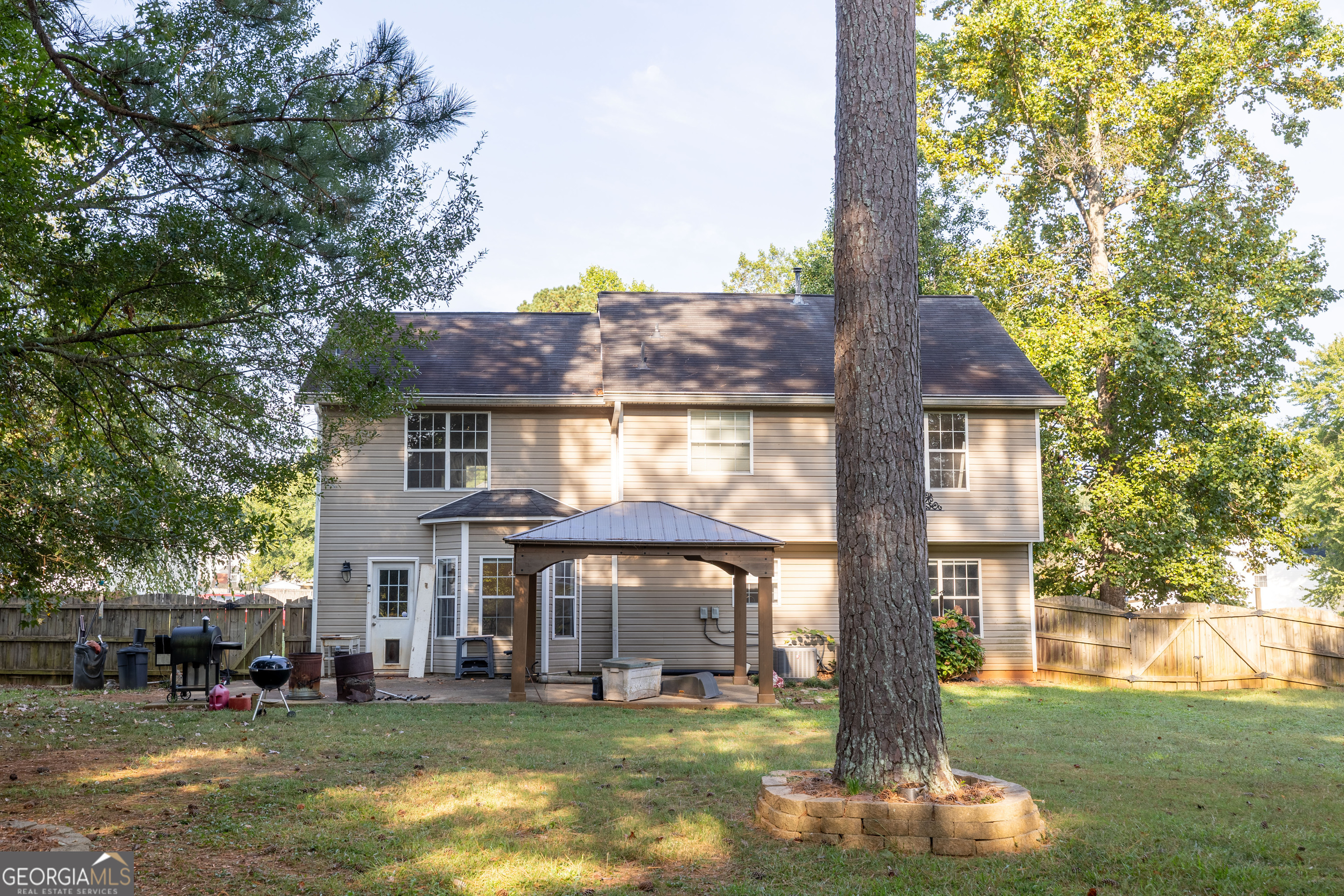 104 Silvergrass Drive