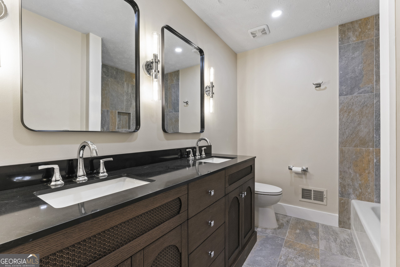 5170 Lost Dutchman Drive