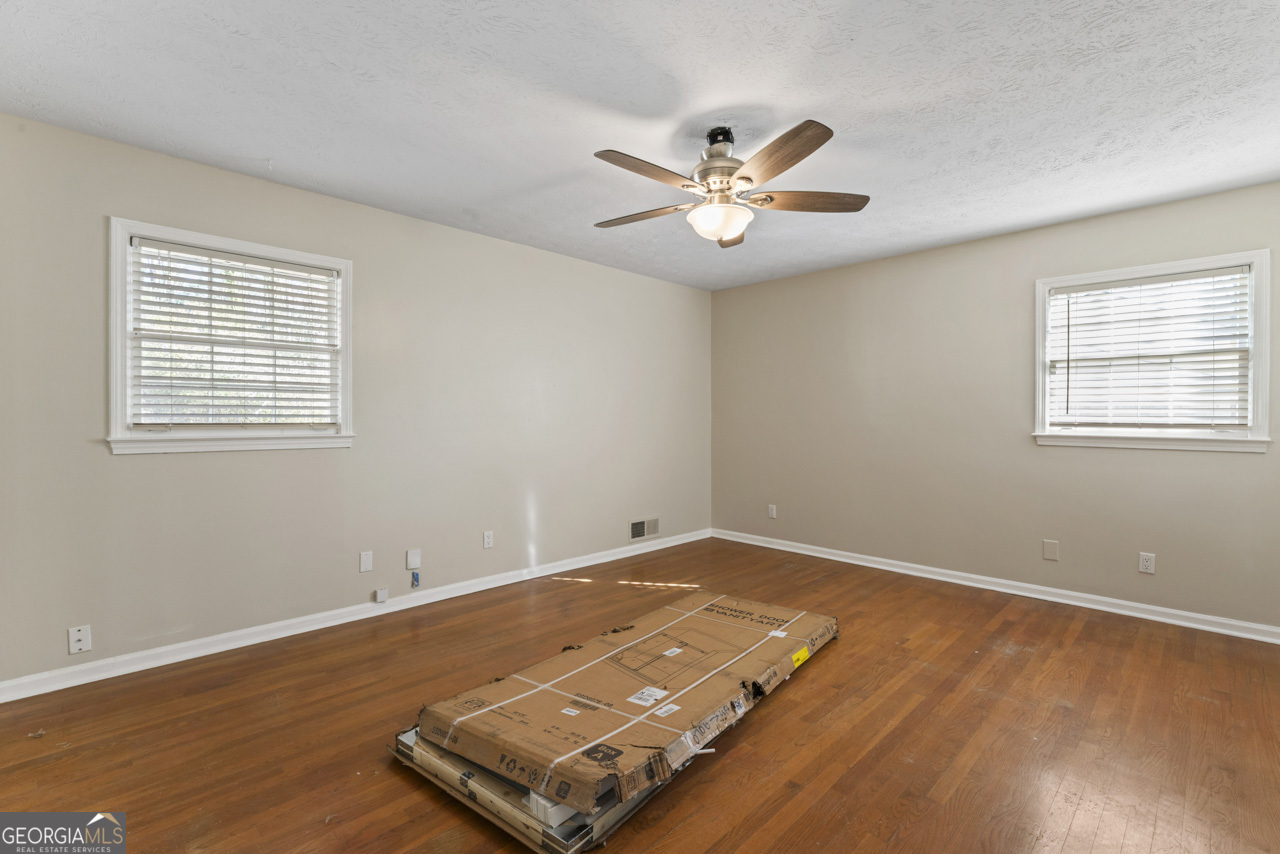 5170 Lost Dutchman Drive