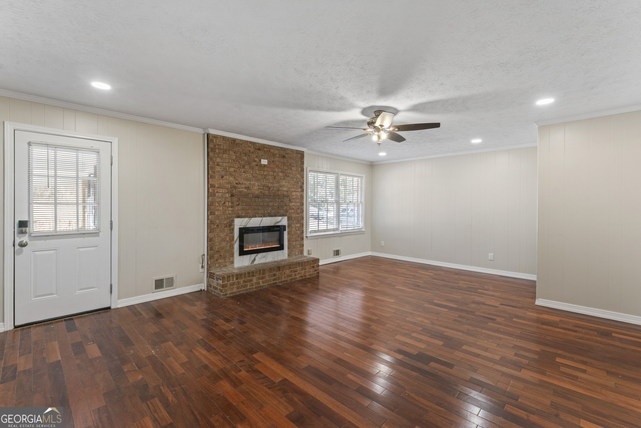 5170 Lost Dutchman Drive