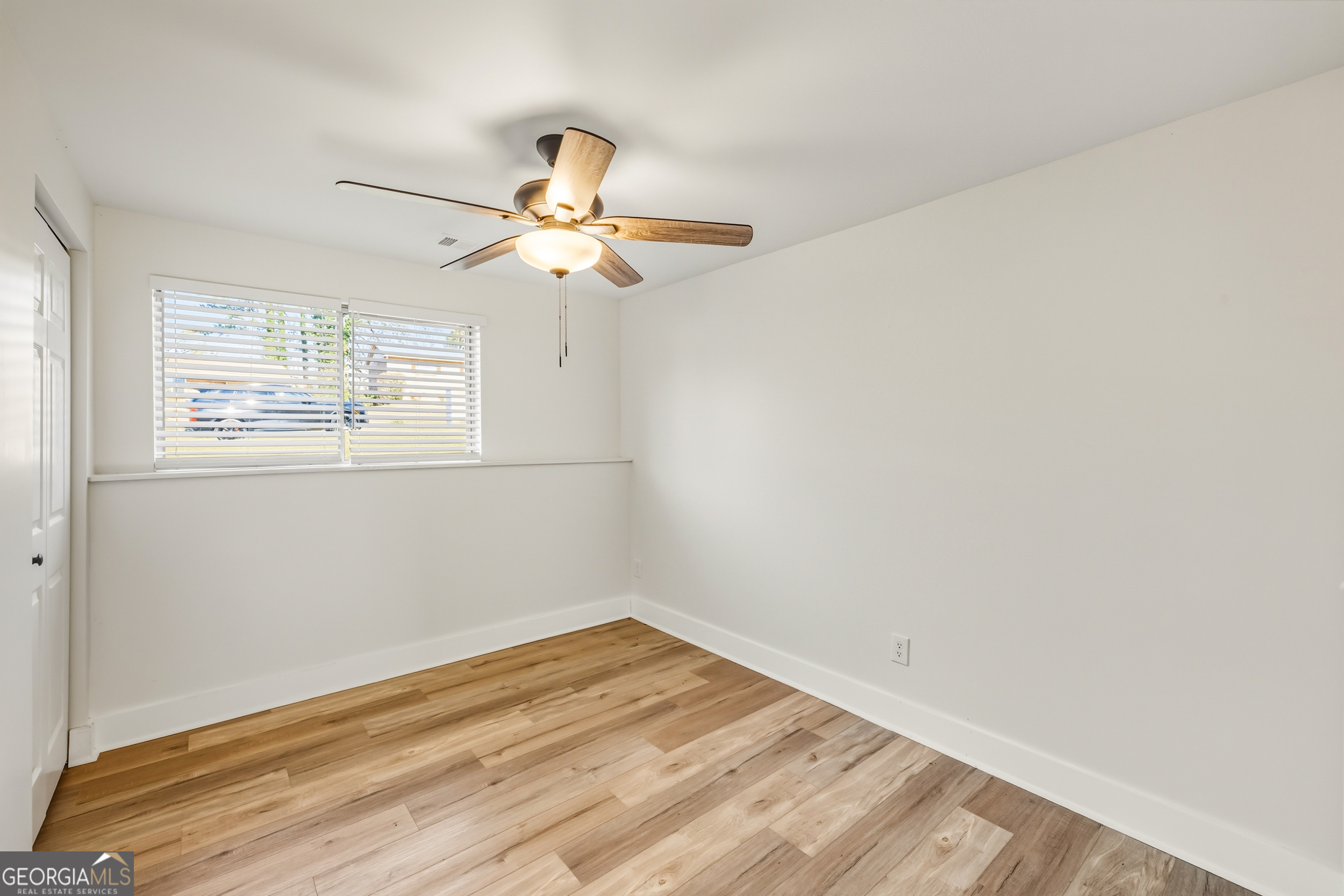 3822 Stephanie Drive SW