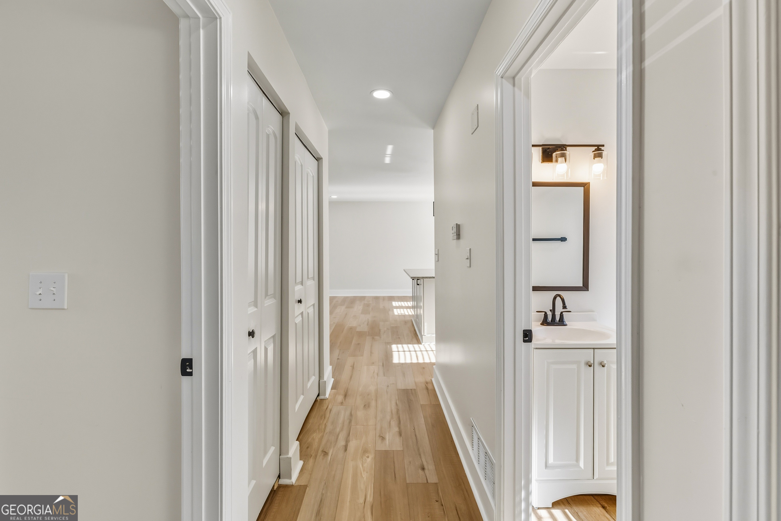 3822 Stephanie Drive SW