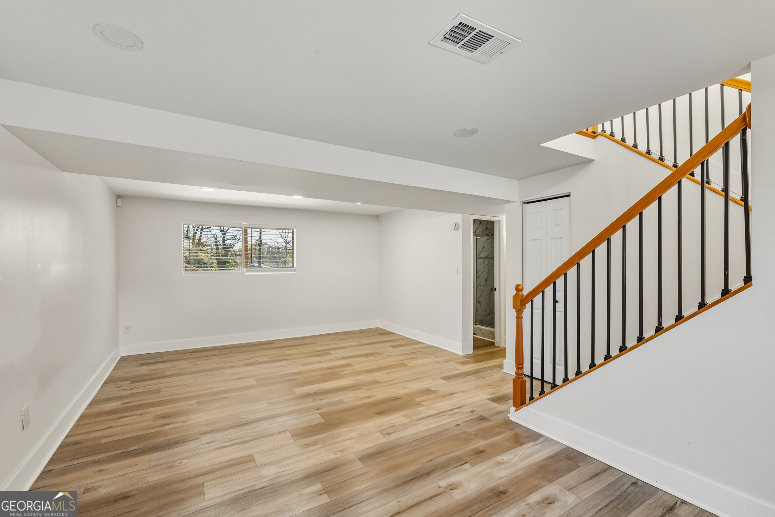 3822 Stephanie Drive SW