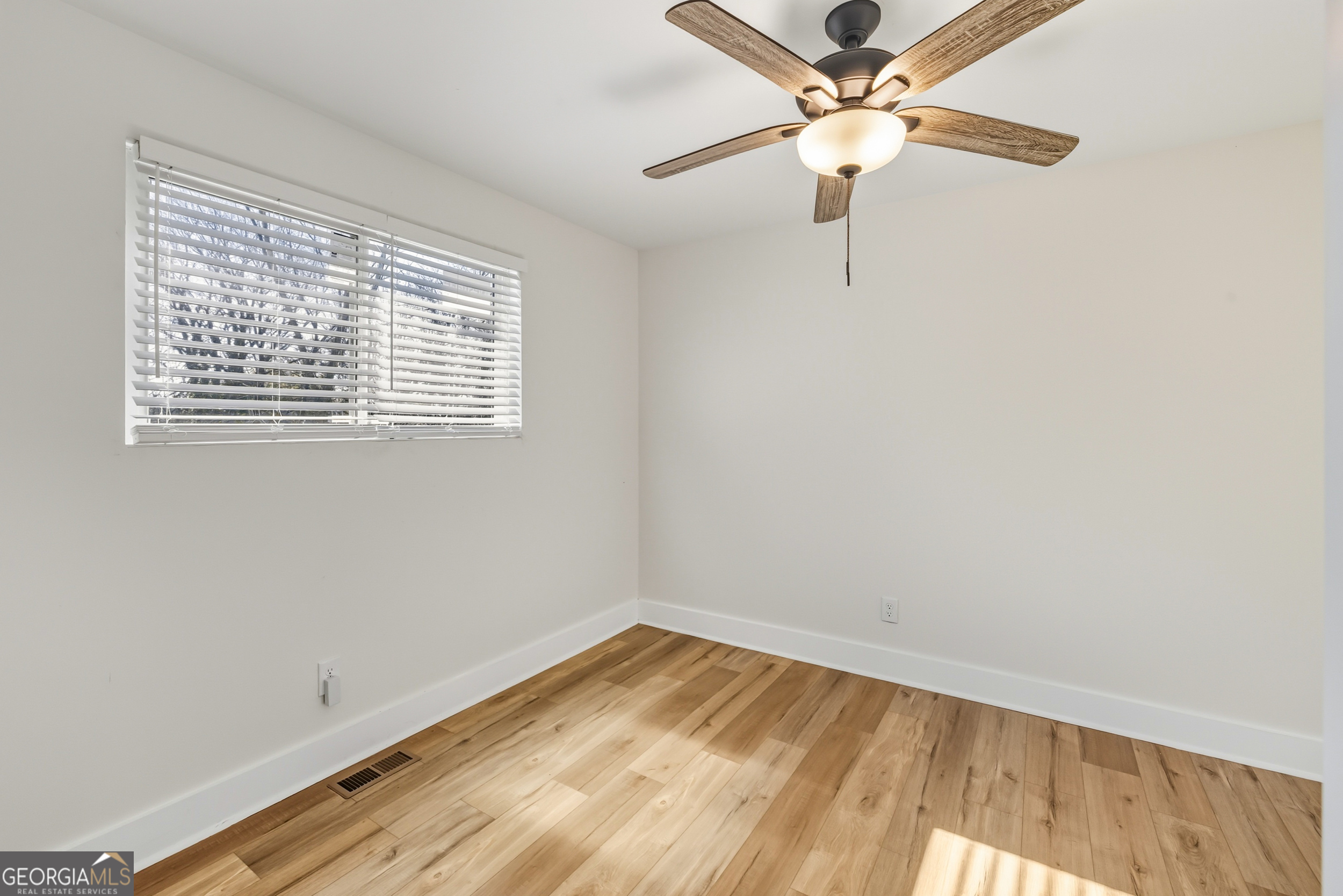 3822 Stephanie Drive SW