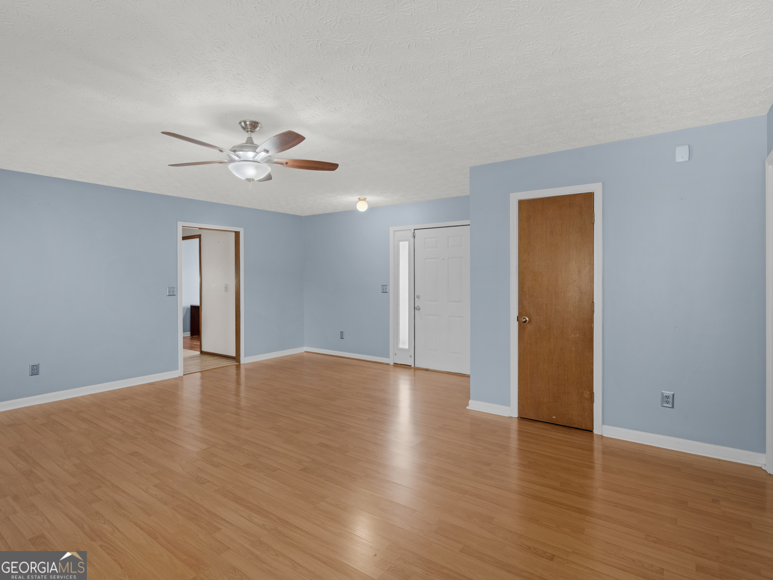 222 Farmbrook Parkway