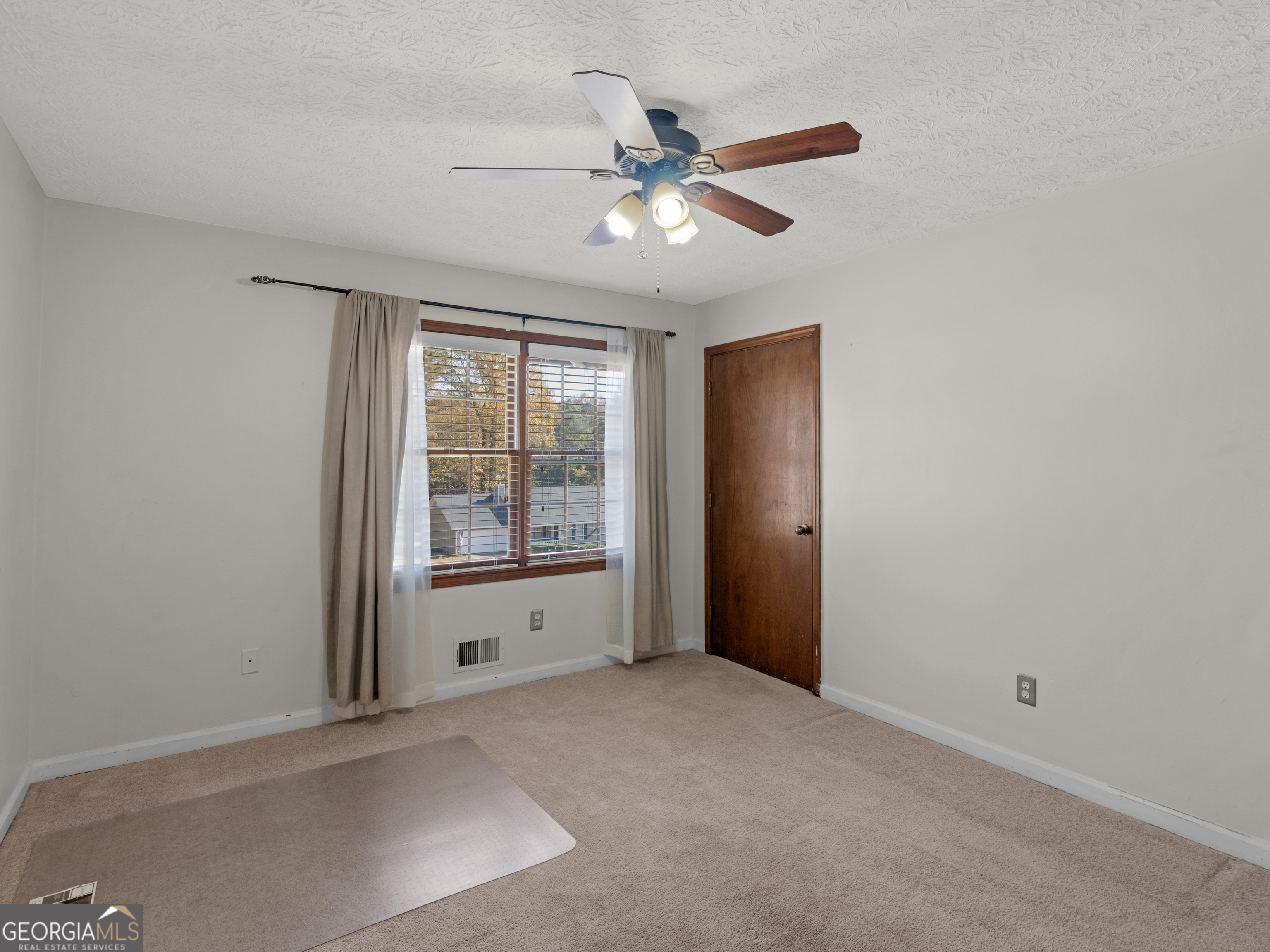 222 Farmbrook Parkway