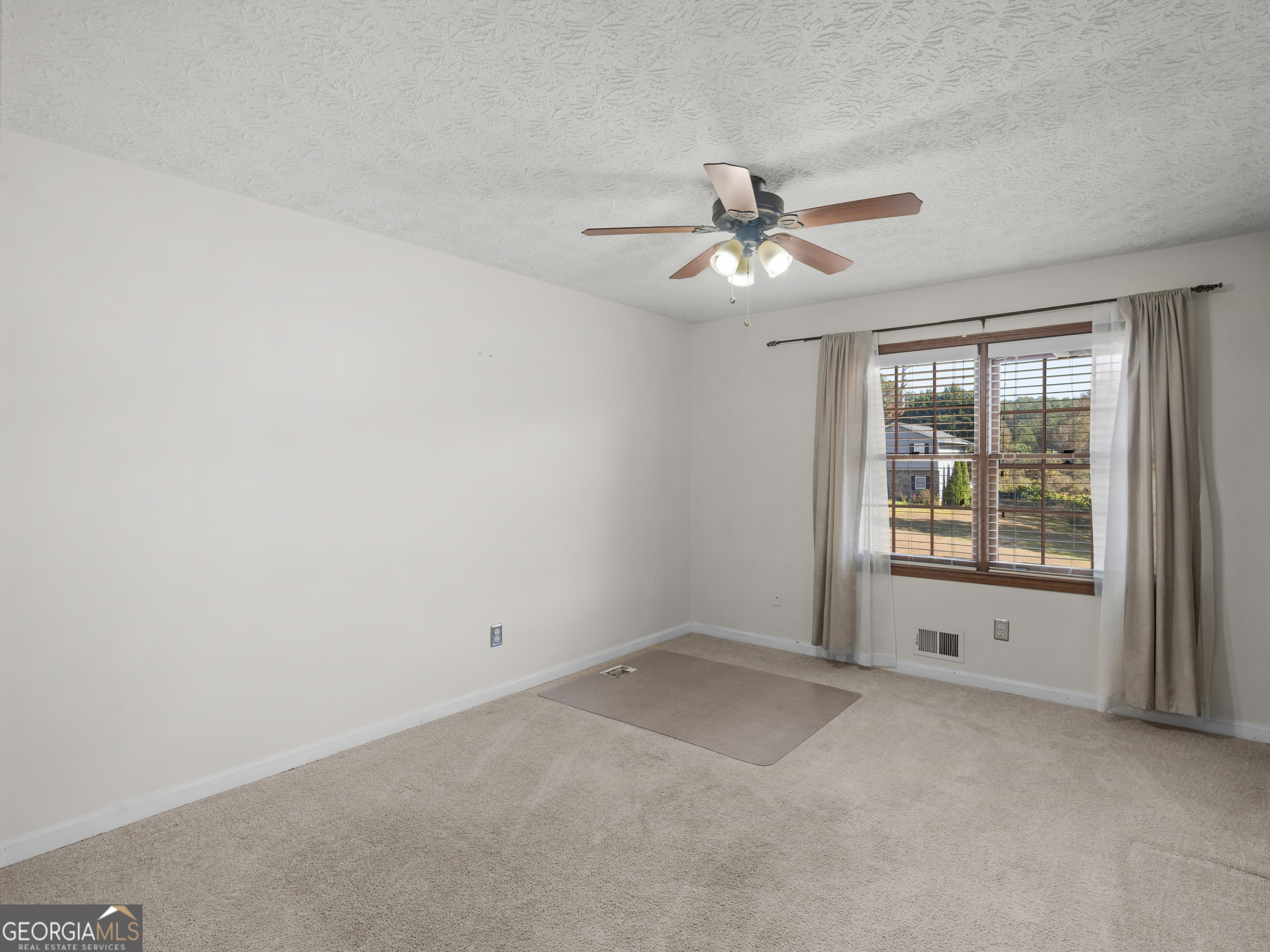 222 Farmbrook Parkway