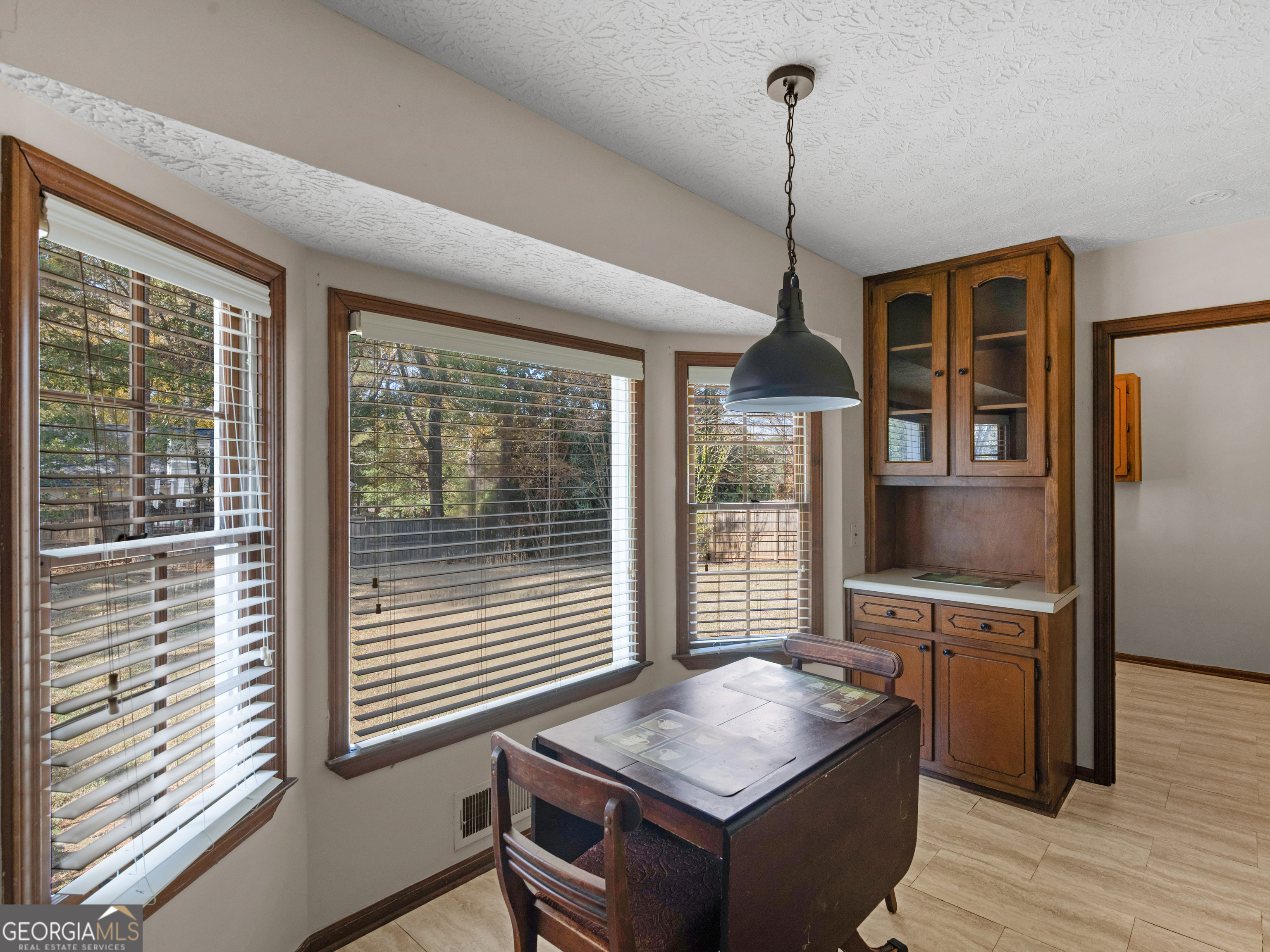 222 Farmbrook Parkway