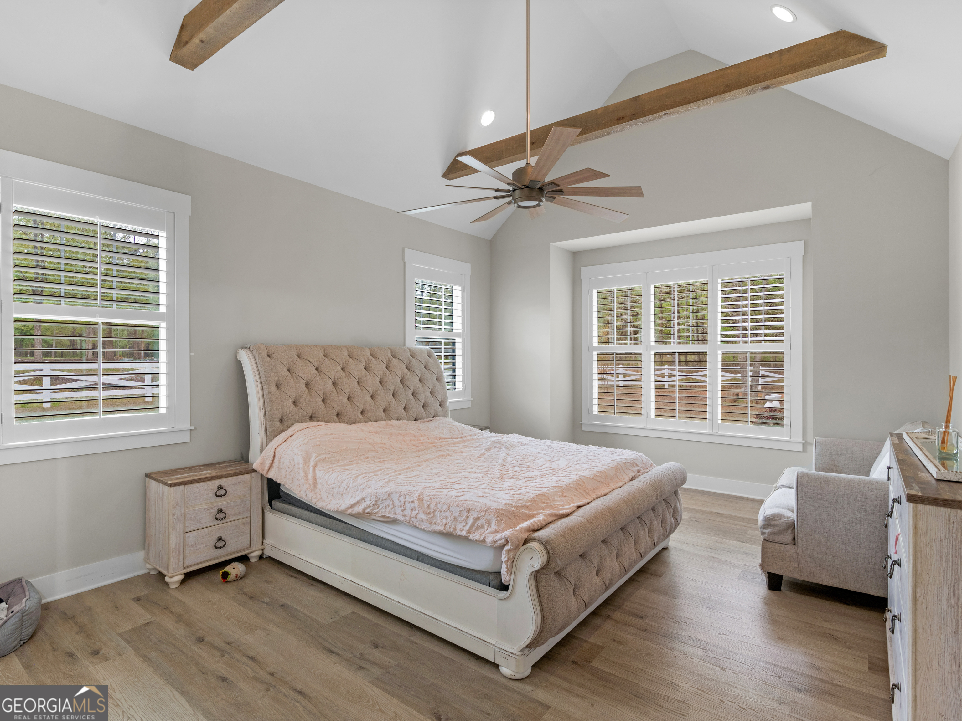 319 S Mount Carmel Road