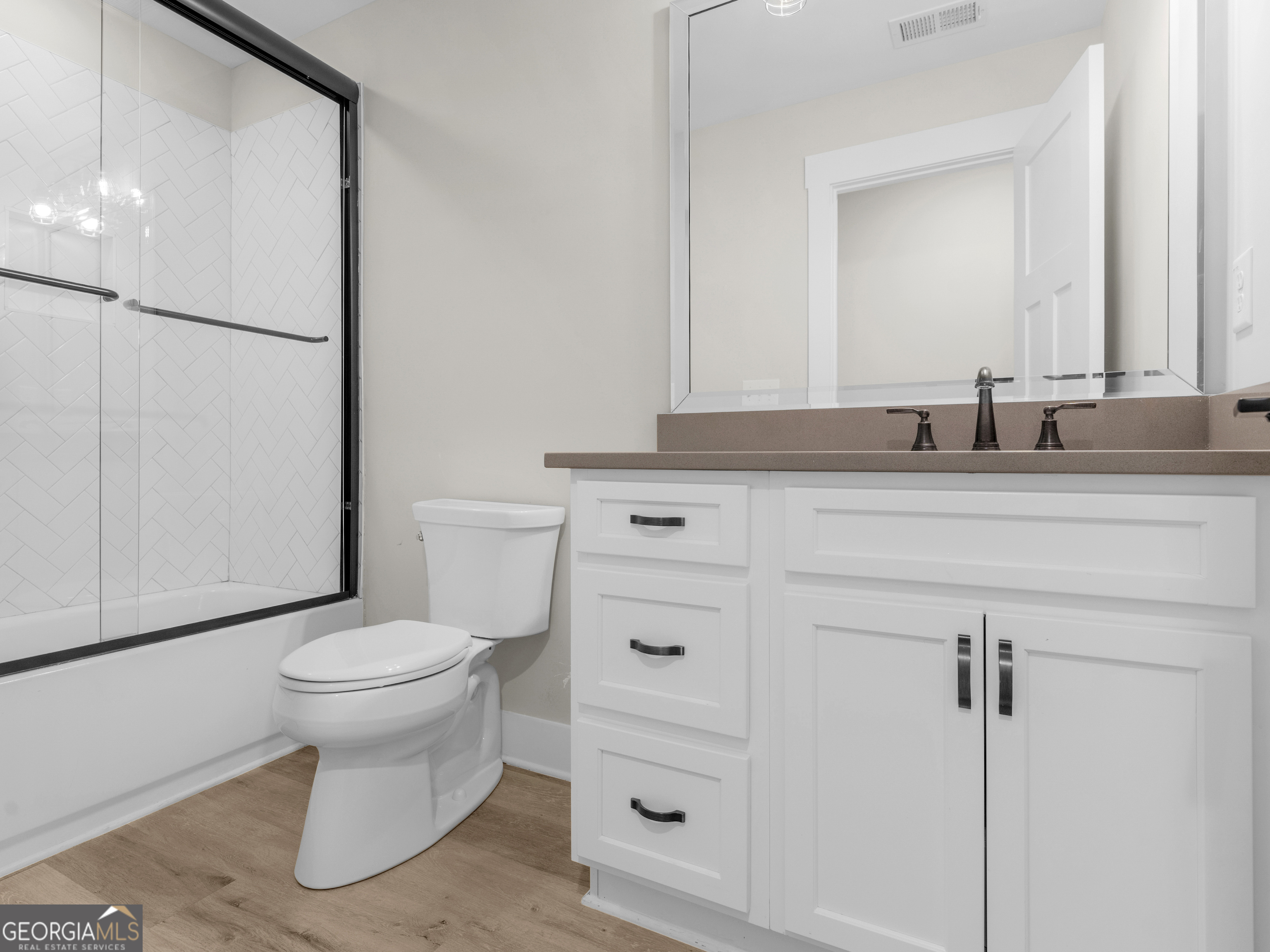 319 S Mount Carmel Road