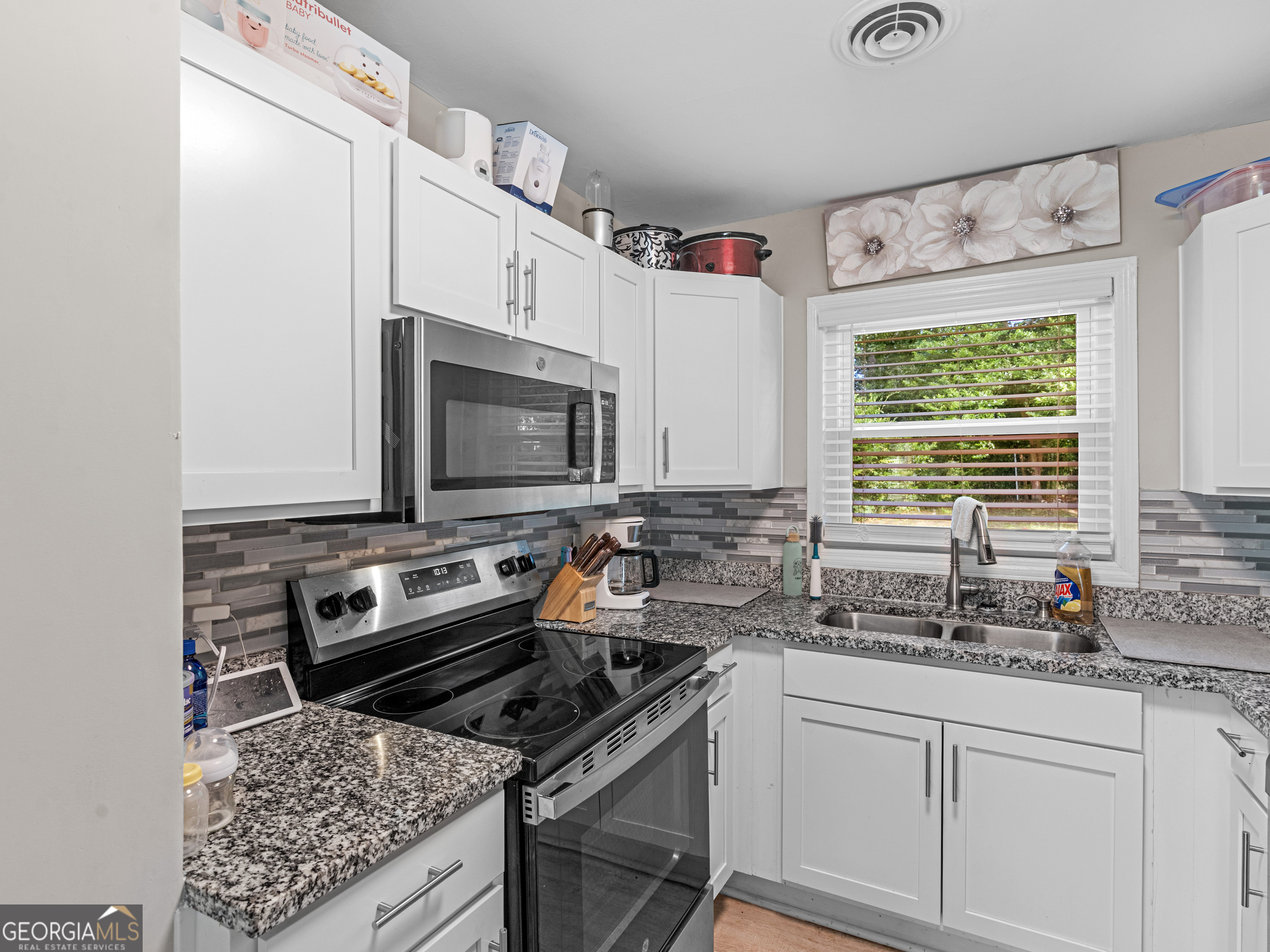 3445 Travis Boulevard