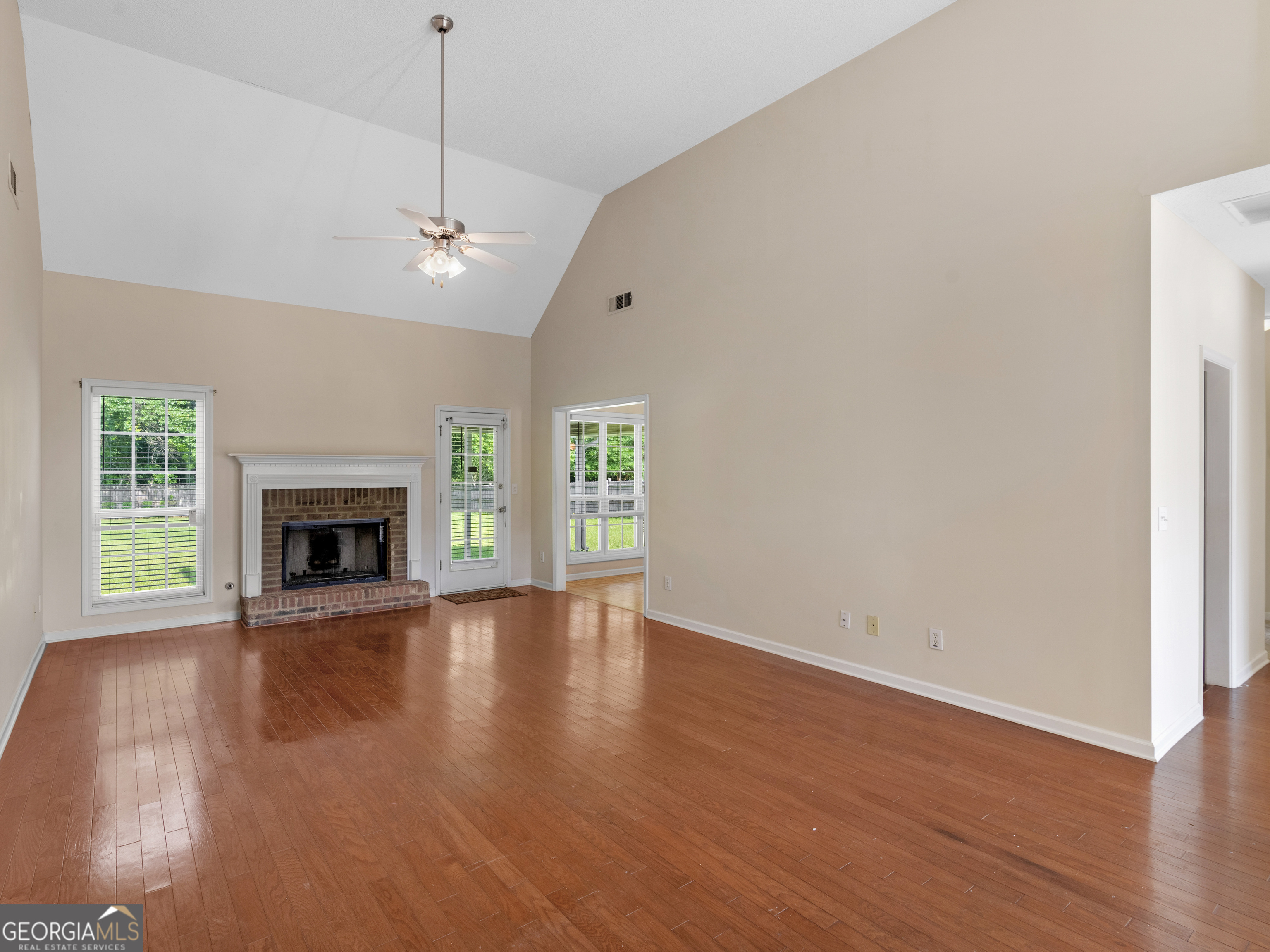 127 Autumn Run Place