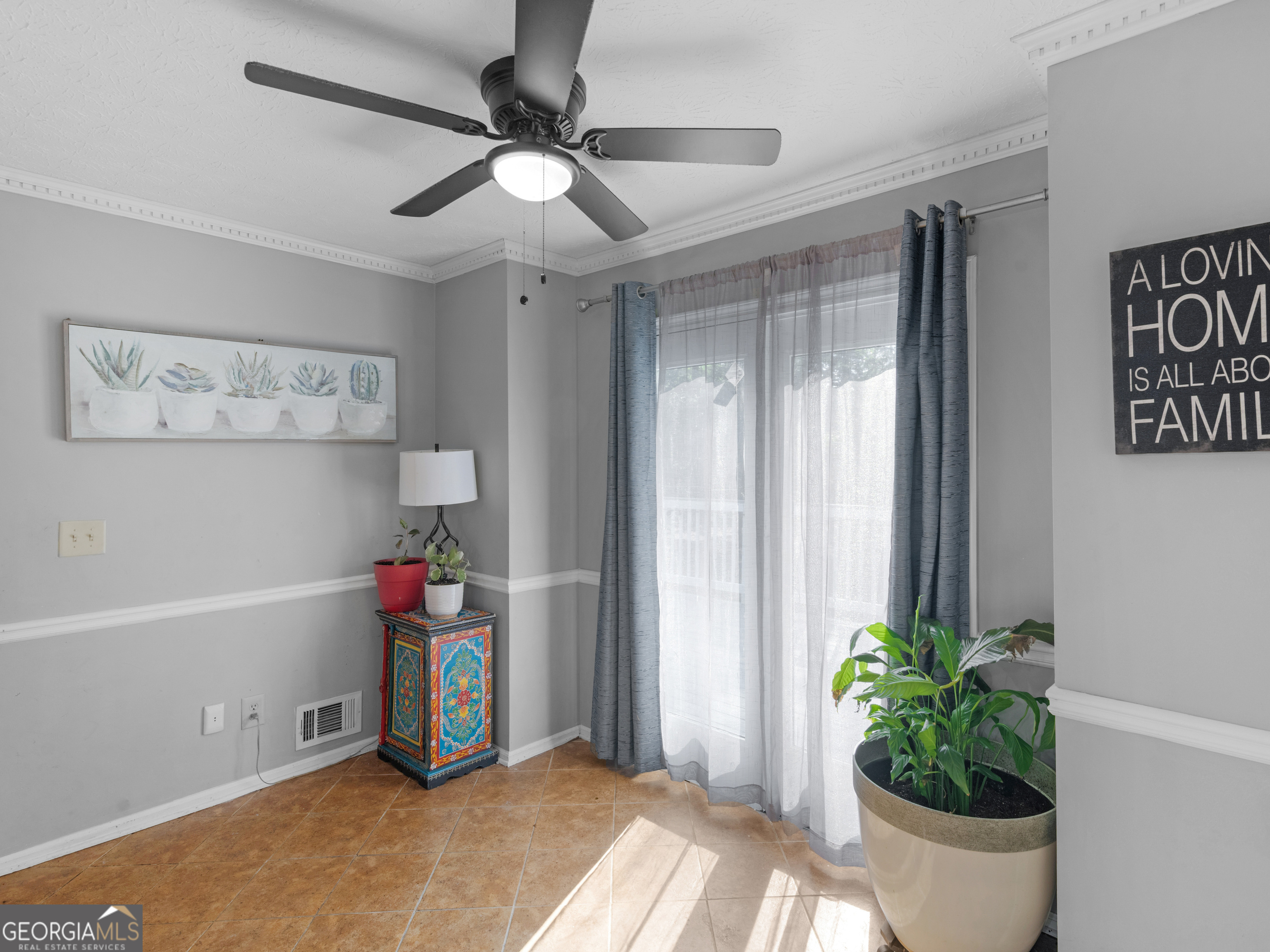 586 Clubland Circle SE